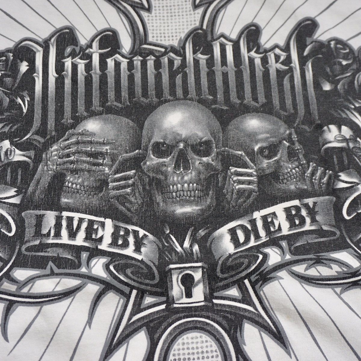 Affliction Vintage Y2K skull tee Size US M / EU 48-50 / 2 - 4 Thumbnail