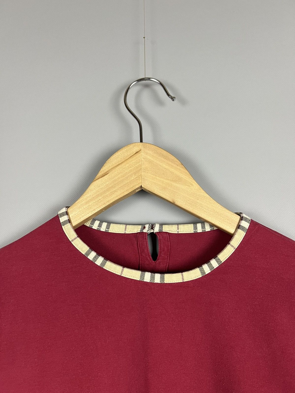 Burberry Vintage BURBERRY long sleeve nova check collar/cuffs Size M / US 6-8 / IT 42-44 - 2 Thumbnail