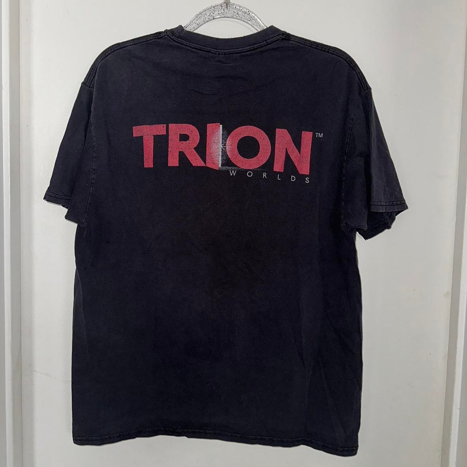 NERDY × Vintage Vintage Trion Worlds Video Game T Shirt size L Size US L / EU 52-54 / 3 - 4 Thumbnail
