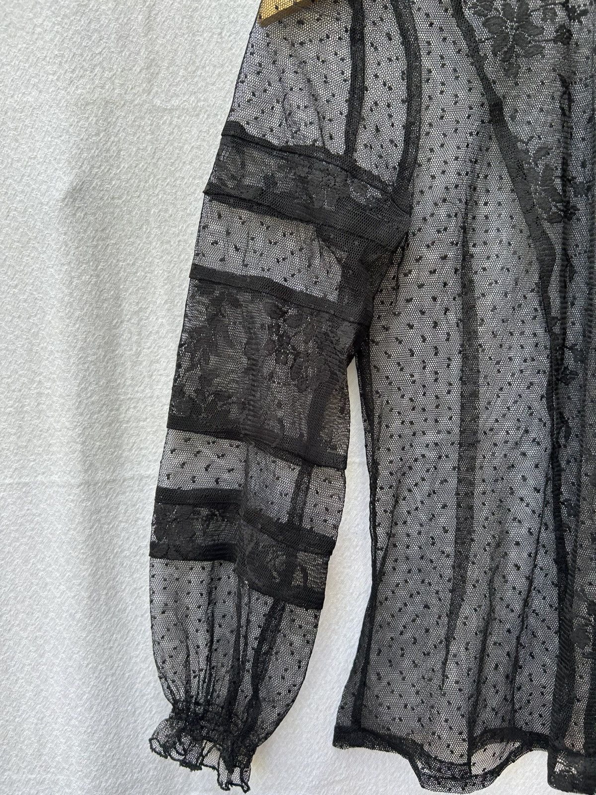 If Six Was Nine × Japanese Brand × Le Grande Bleu (L.G.B.) Flowers mesh knitted zara basic styled Size US S / EU 44-46 / 1 - 4 Thumbnail