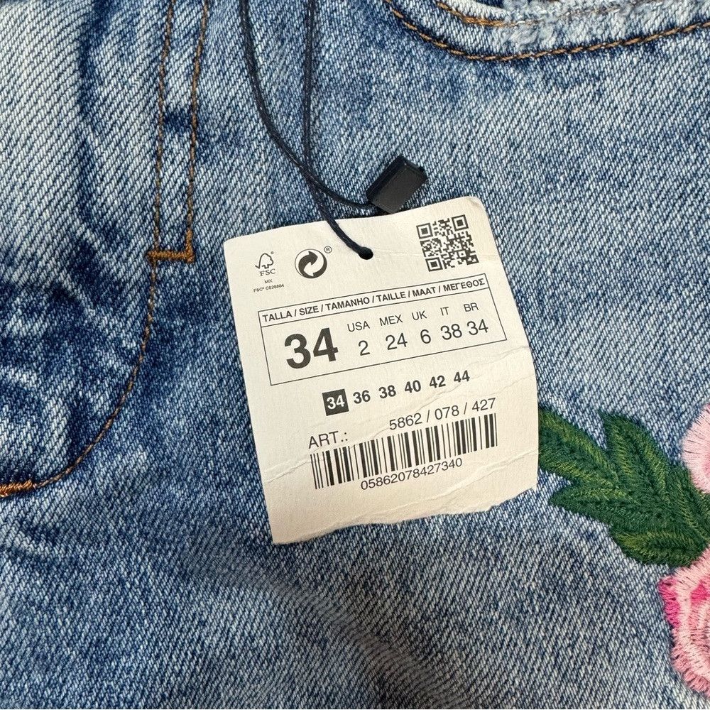 Zara NWT New Zara Floral Embroidered Distressed Ankle Jeans Size Size 26" / US 2 / IT 38 - 6 Thumbnail