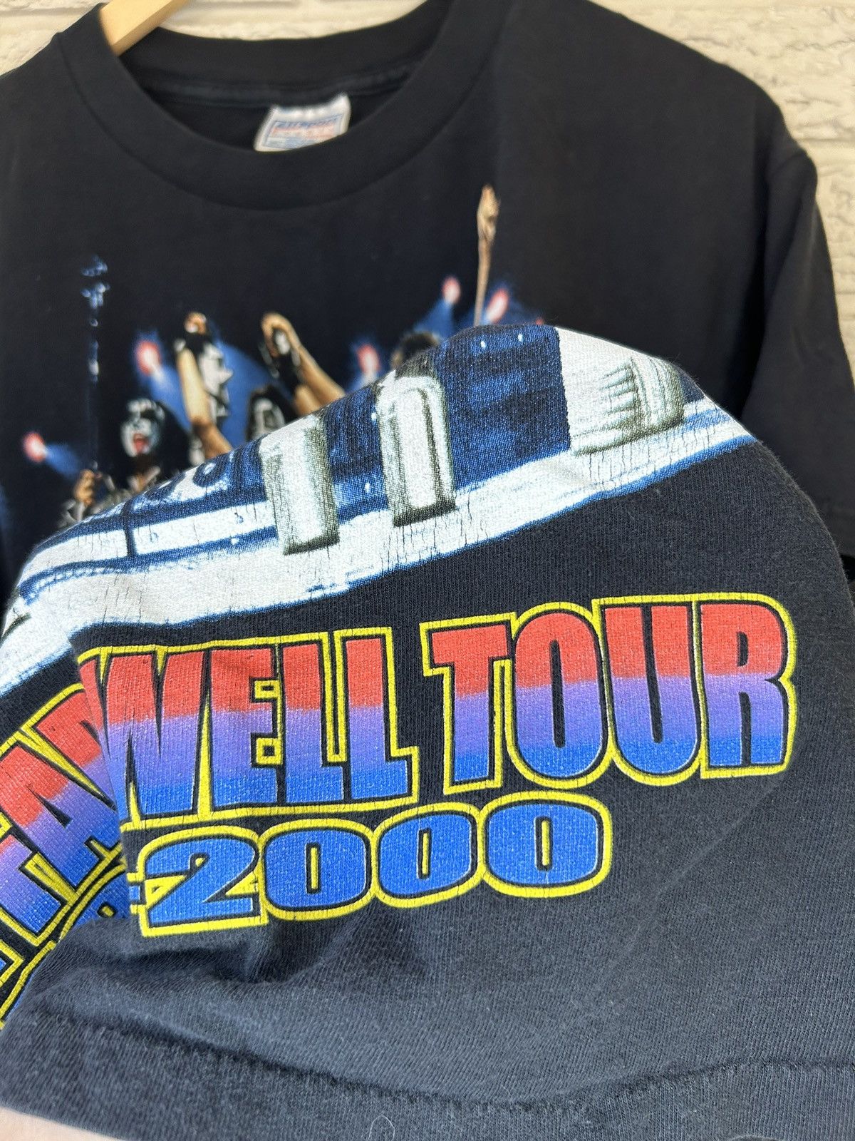 Band Tees Vintage Kiss The Farewell Tour Band Tee Rare Size US L / EU 52-54 / 3 - 5 Thumbnail