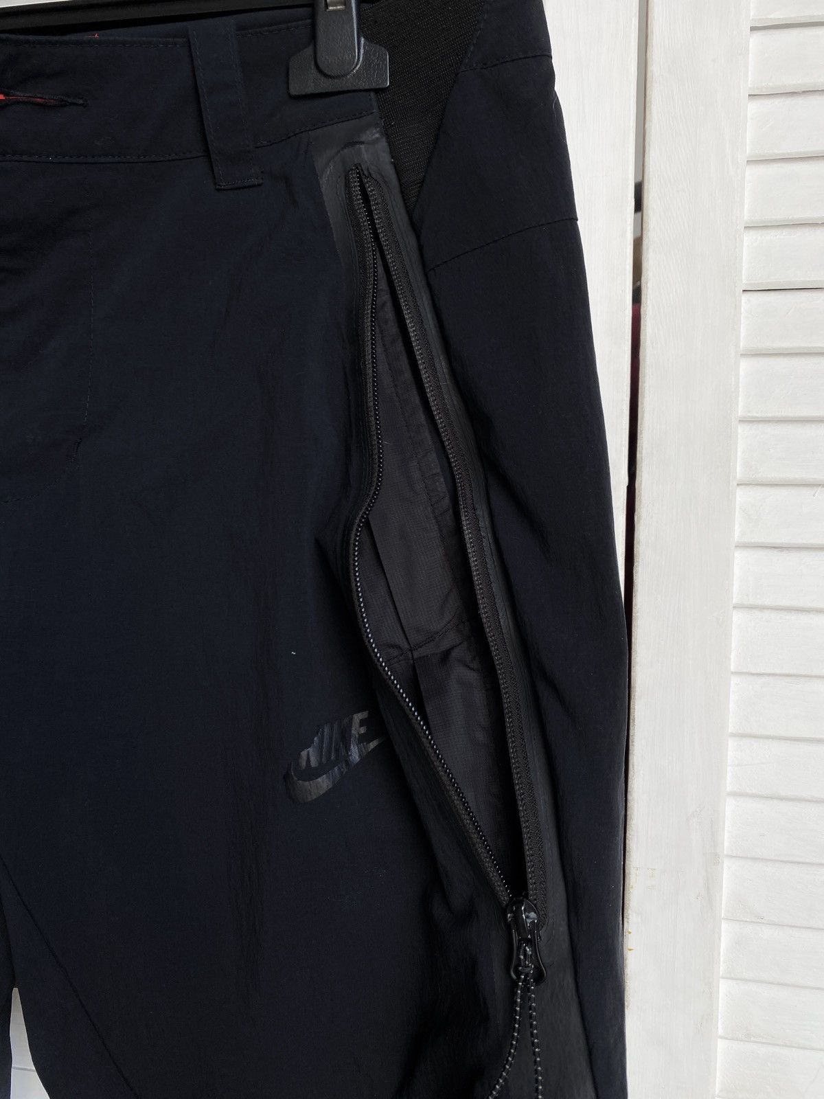Japanese Brand × Nike Nike NSW Tech Woven Jogger Nylon Pants Black 2.0 Size US 33 - 7 Thumbnail
