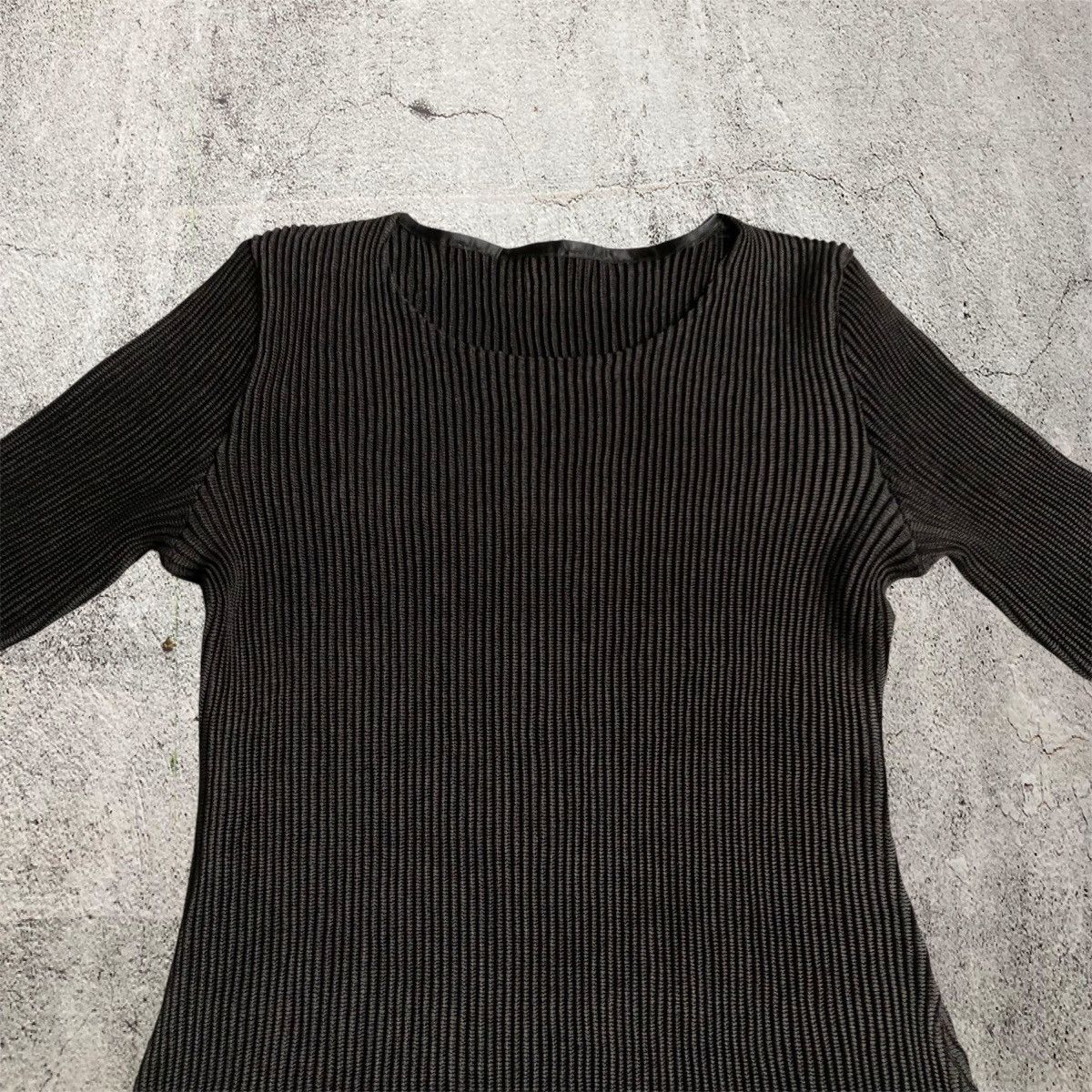 Japanese Brand 2000s Issey Miyake Specchio Pleats Architectural Midi Dress Size M / US 6-8 / IT 42-44 - 1 Thumbnail