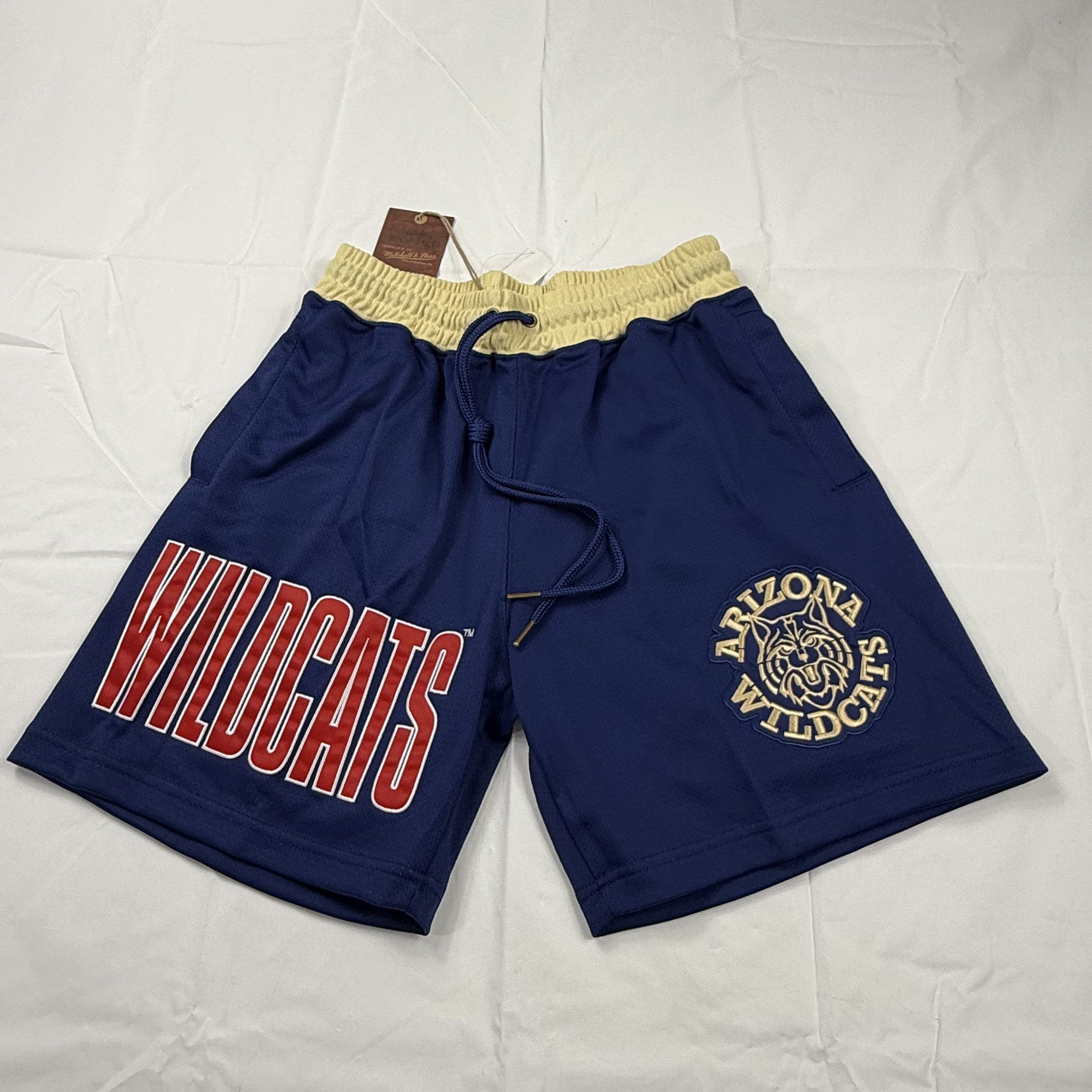 Mitchell & Ness Mitchell & Ness Arizona Wildcats Mesh Basketball Shorts Size US 30 / EU 46 - 1 Thumbnail