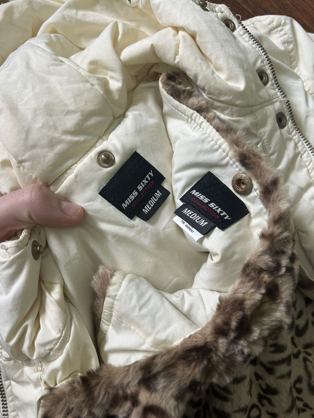 Miss Sixty Vintage Miss Sixty Leopard Fur Bomber Jacket Streetwear Sz M Size M / US 6-8 / IT 42-44 - 4 Thumbnail