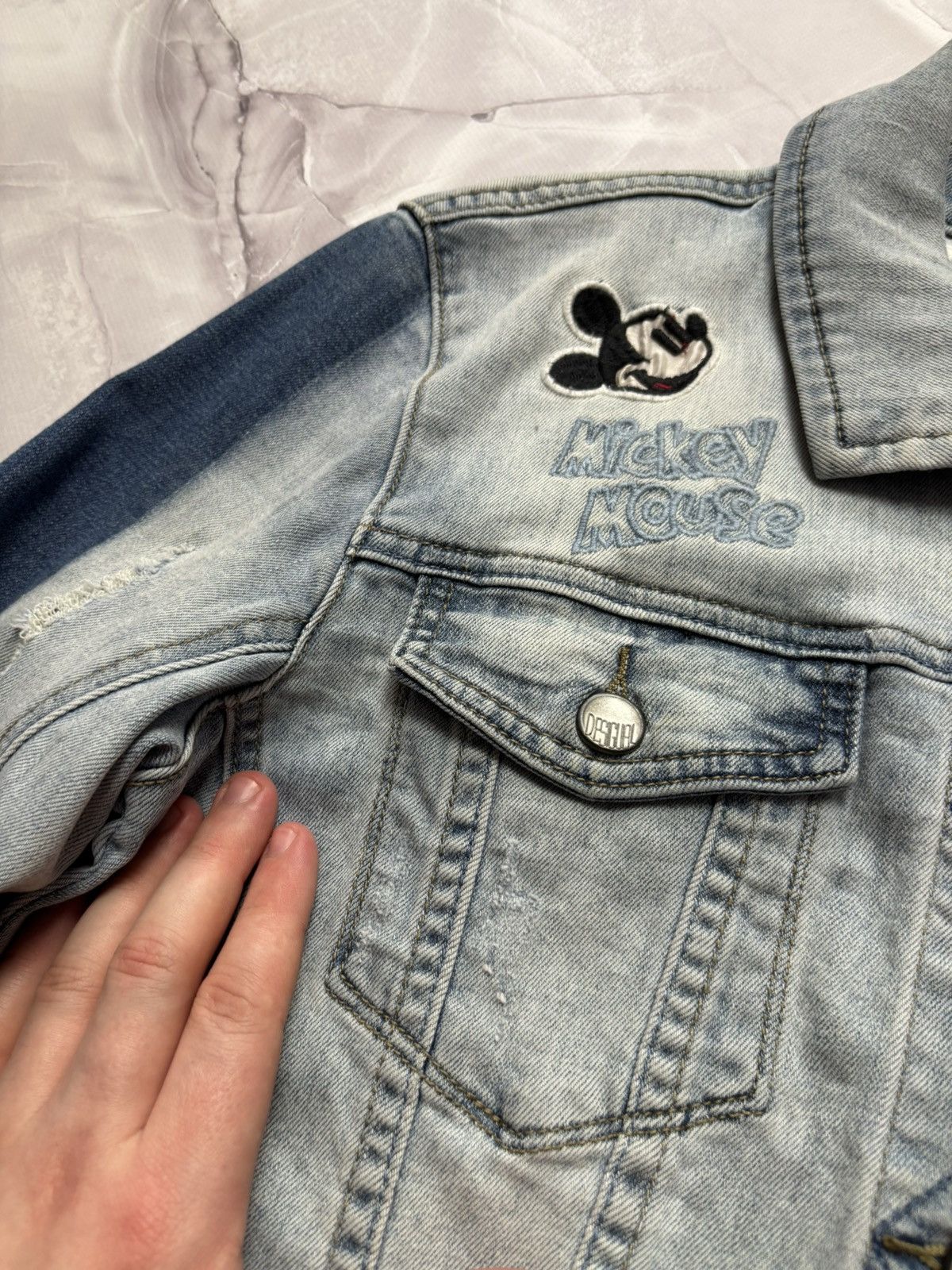 Desigual DESIGUAL DISNEY MICKEY MOUSE Denim Jacket Distressed Size M / US 6-8 / IT 42-44 - 7 Thumbnail