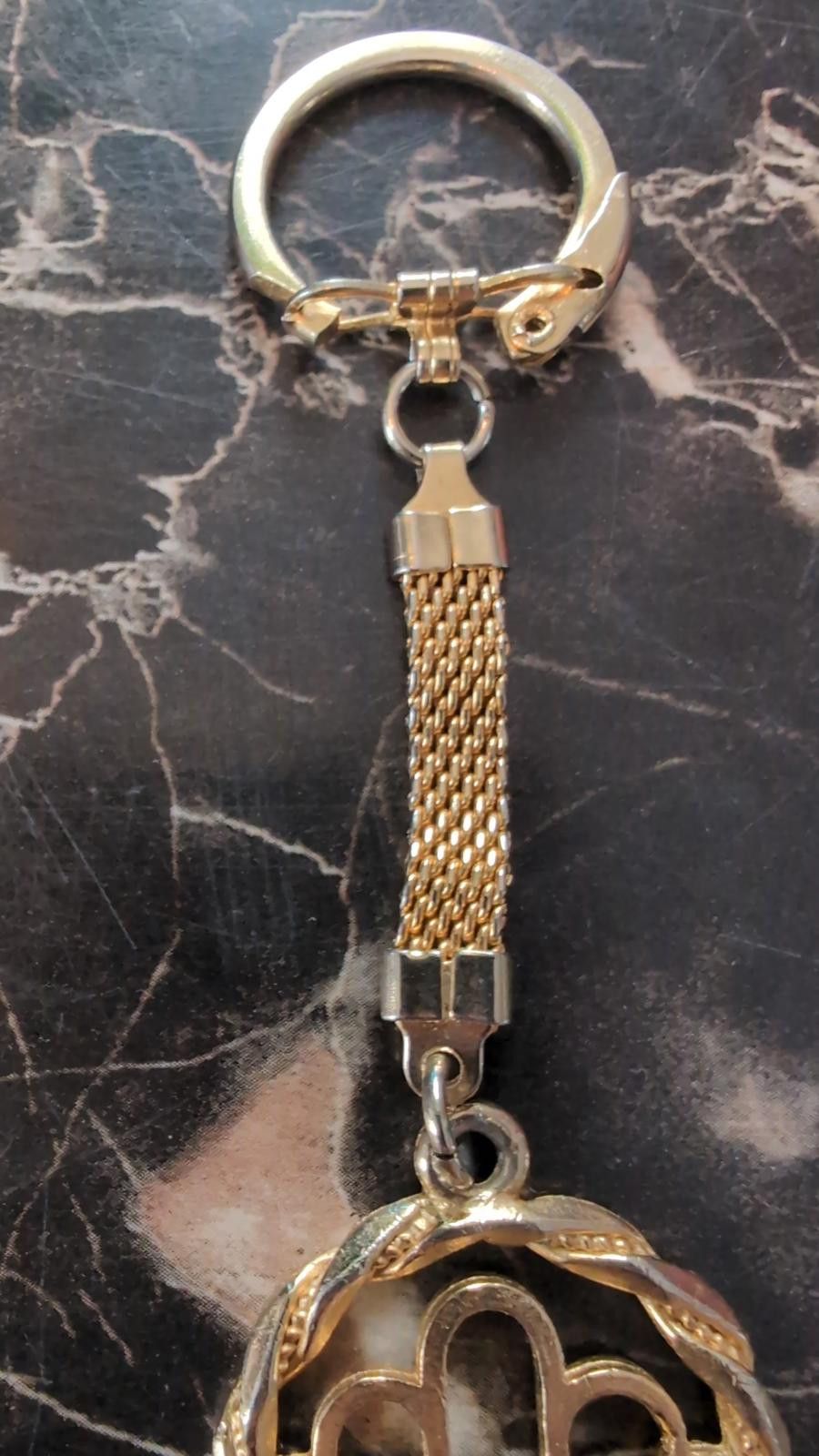 USA Olympics Vintage Olympic Rings Keychain – Metal Mesh Chain Size ONE SIZE - 3 Thumbnail