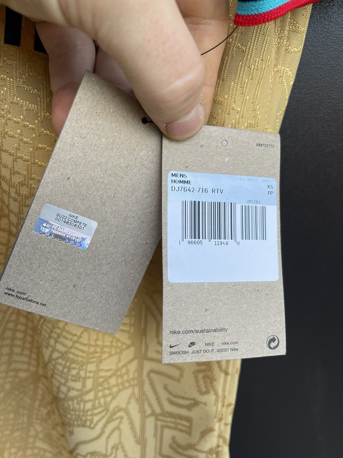 Nike Barcelona 2022 2023 Away Match Football Shirt Nike Jersey XS Size US XS / EU 42 / 0 - 7 Thumbnail