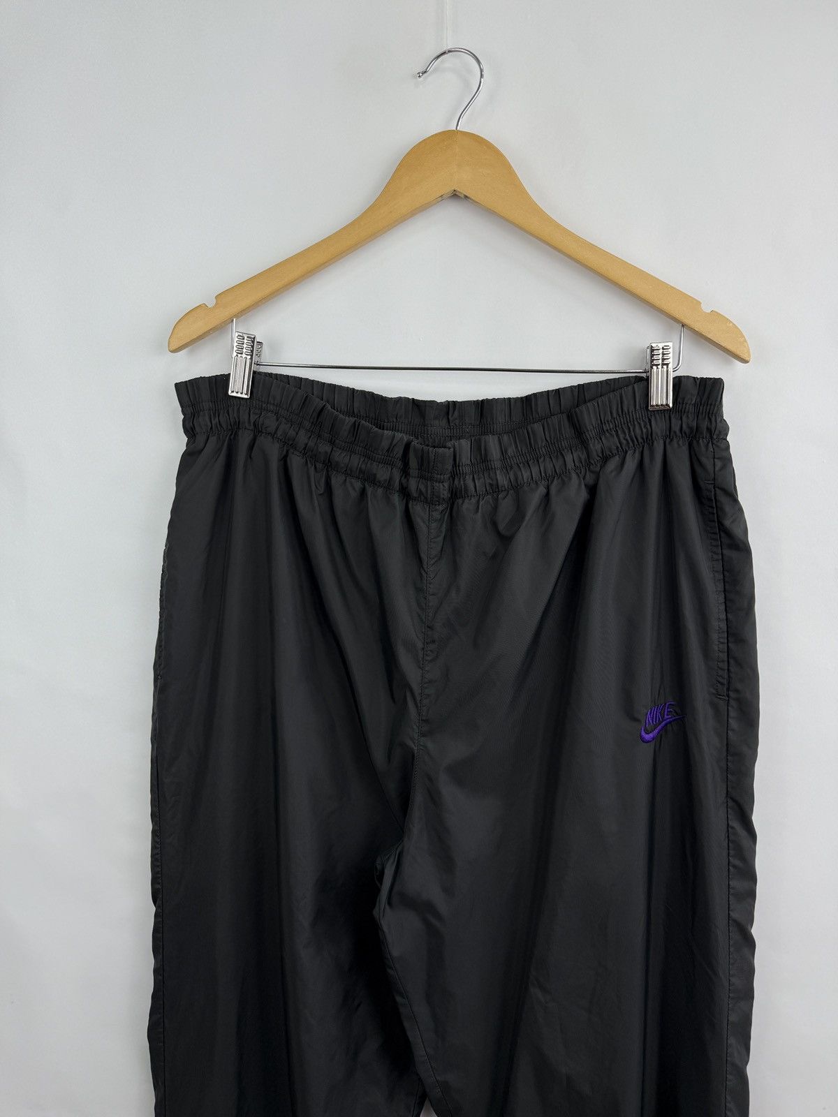 Nike 🇺🇸 Vintage 80s Nike Nylon Track Pants Y2K Rare Retro Hype Size US 36 / EU 52 - 4 Thumbnail