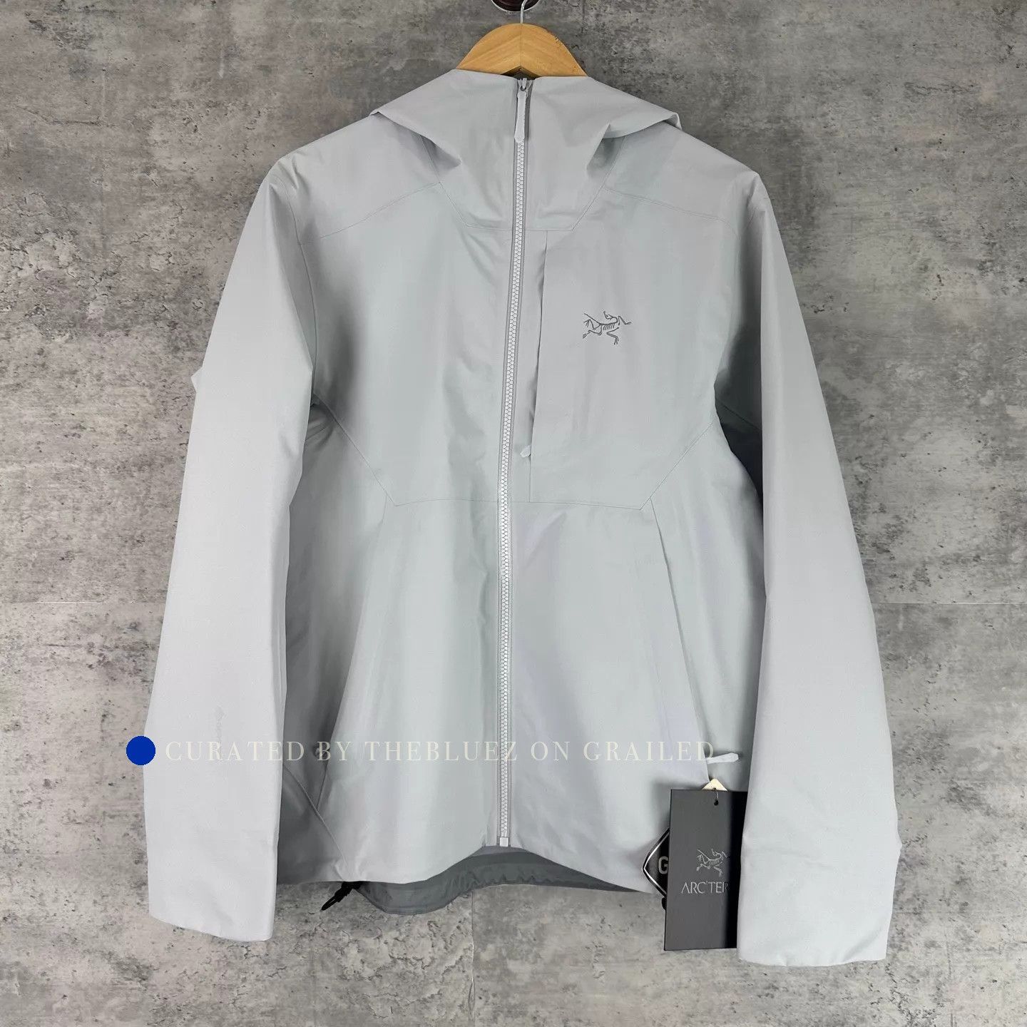 Arc'teryx Gray Hooded Light Jacket Size US S / EU 44-46 / 1 - 1 Thumbnail