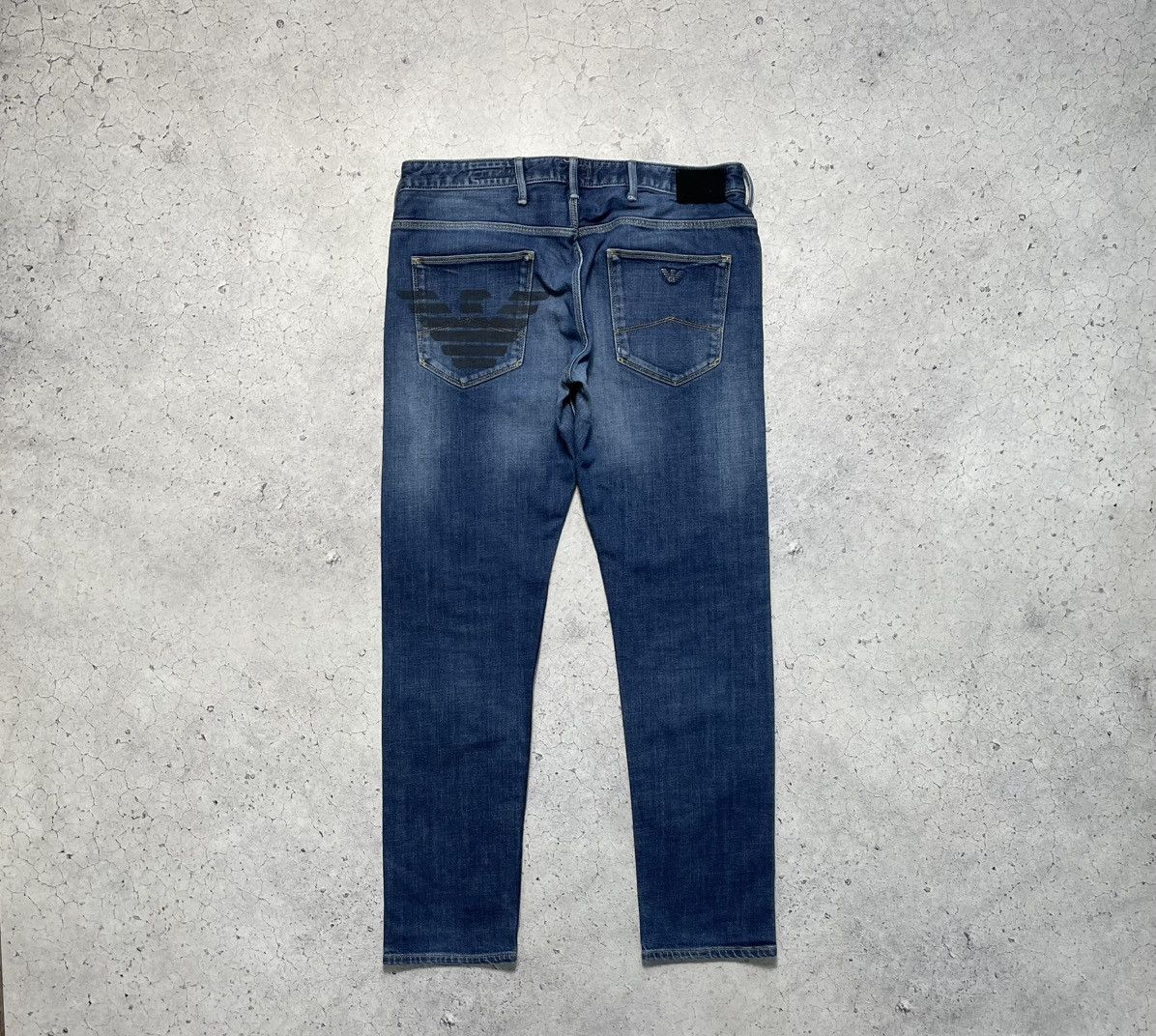Emporio Armani Emporio Armani Denim Big Logo Rare Luxury Jeans Size 33x32 Size US 32 / EU 48 - 1 Thumbnail