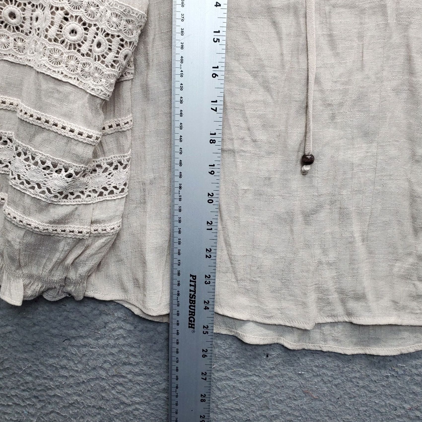 Vintage BCX Blouse Womens XL Tan Crochet Trim Balloon Sleeve V Neck Tie Front Shirt Adults Womens Size XL / US 12-14 / IT 48-50 - 3 Thumbnail