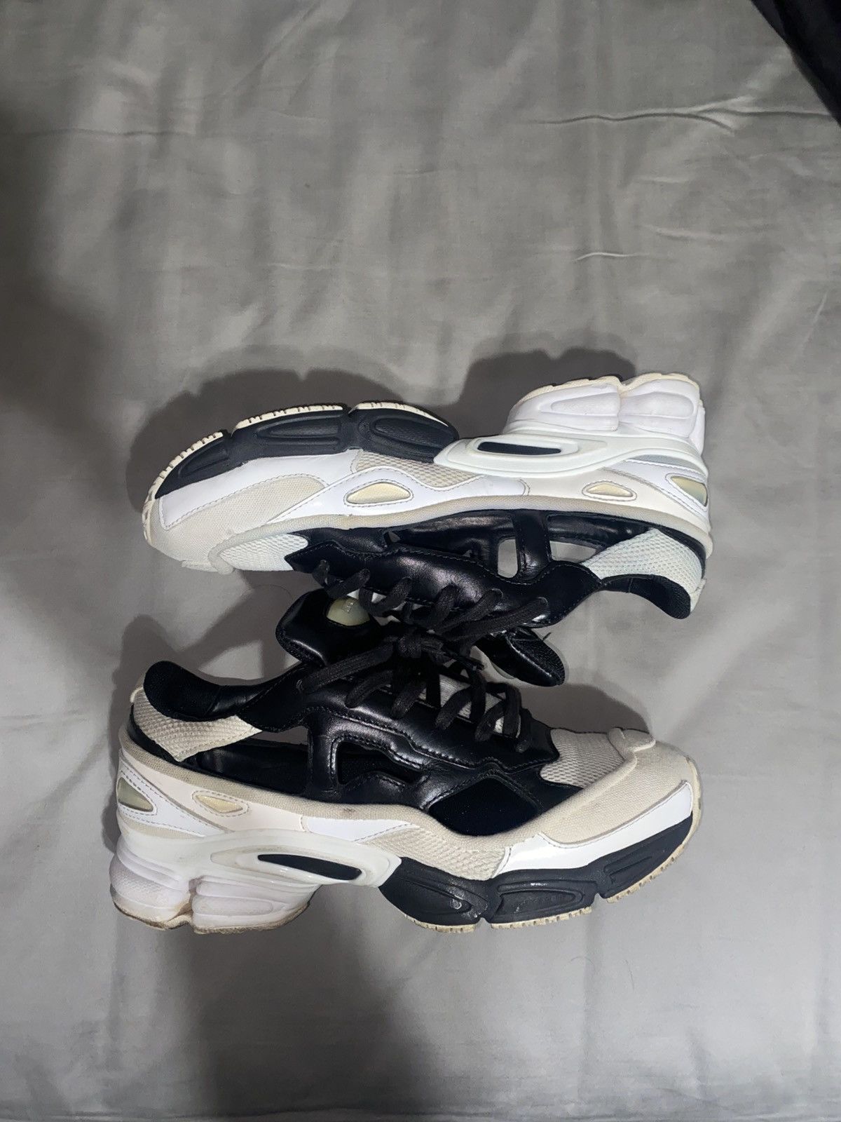 raf simons ozweego cream