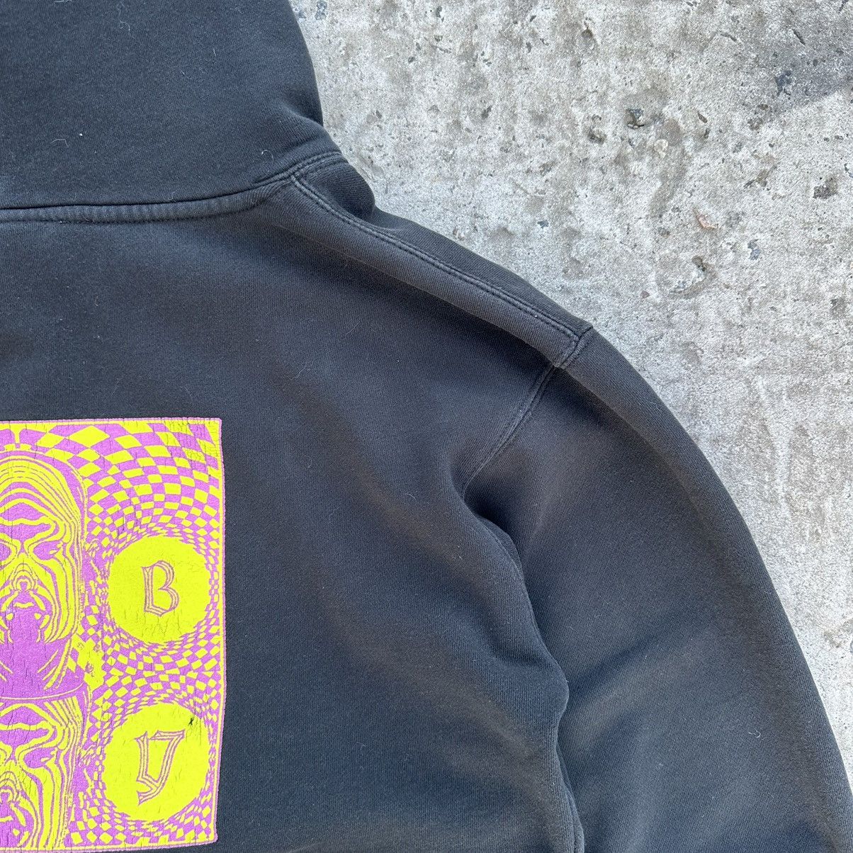 Obey × Vintage Vintage Obey Hoodie Fitted Big Logo Skate Wear Distressed Size US M / EU 48-50 / 2 - 6 Thumbnail