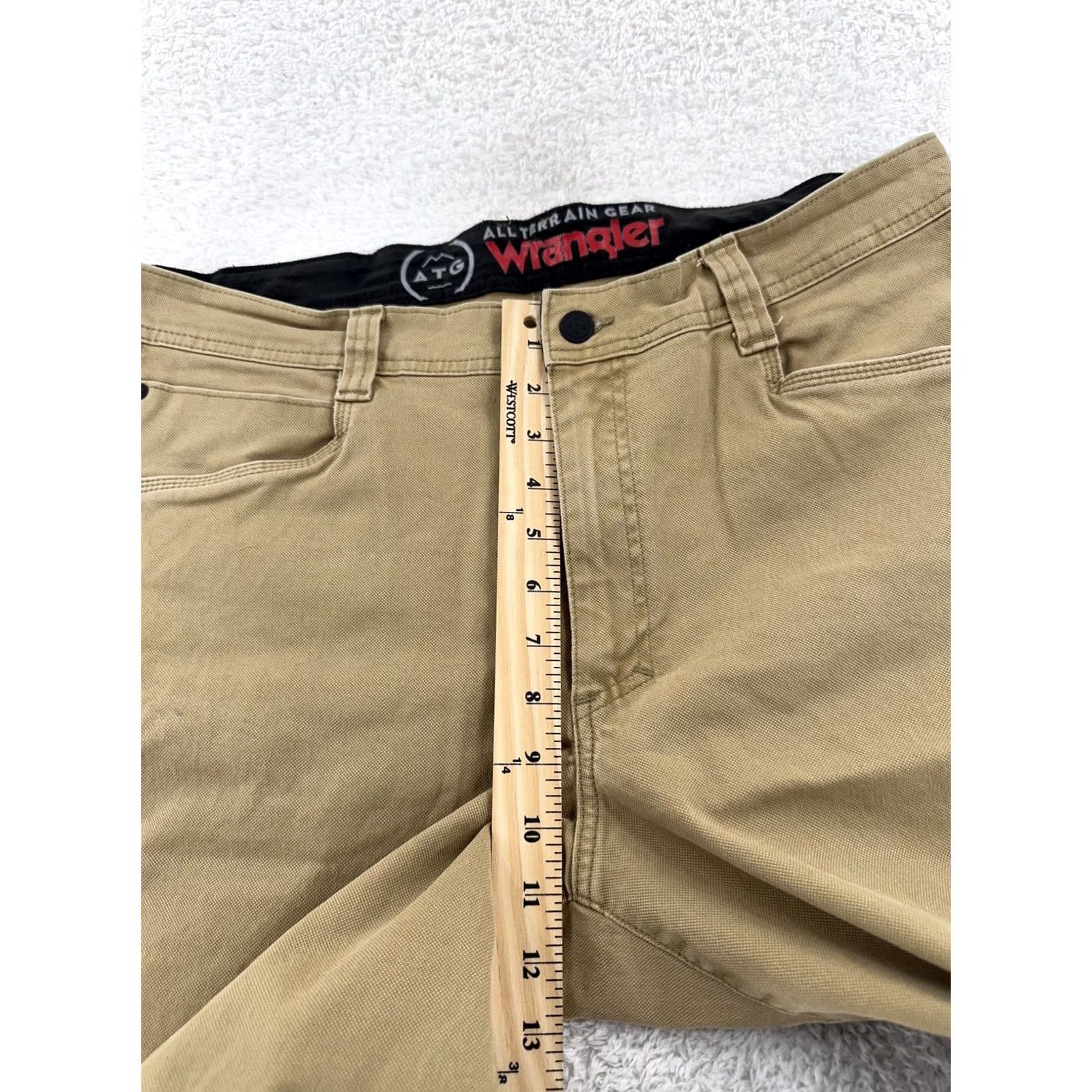 Wrangler Wrangler Pants Mens 36x31 Khakis Cotton Spandex Canvas Straight Leg Workwear Utility Beige Size US 36 / EU 52 - 7 Thumbnail