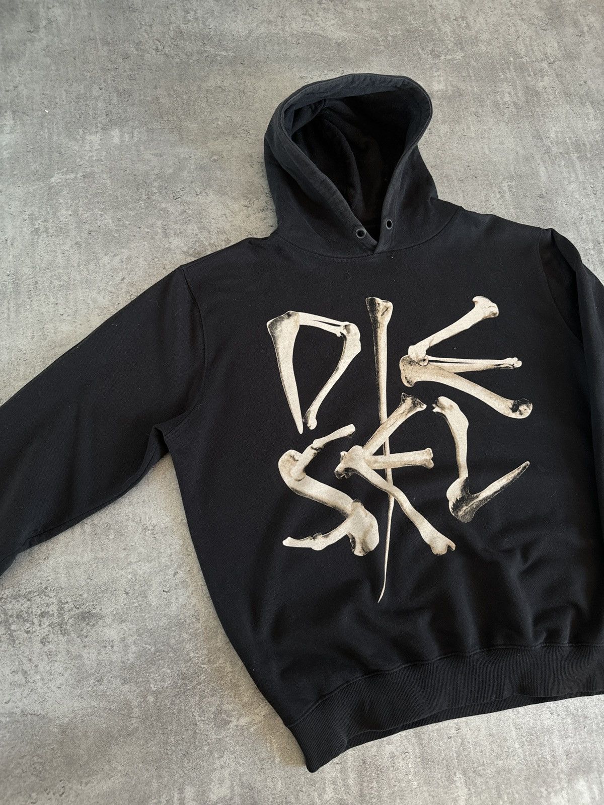 Diesel × Japanese Brand × Vintage Diesel Bones Boxy Black Hoodie Vintage Affliction Rap Skate Size US XL / EU 56 / 4 - 4 Thumbnail