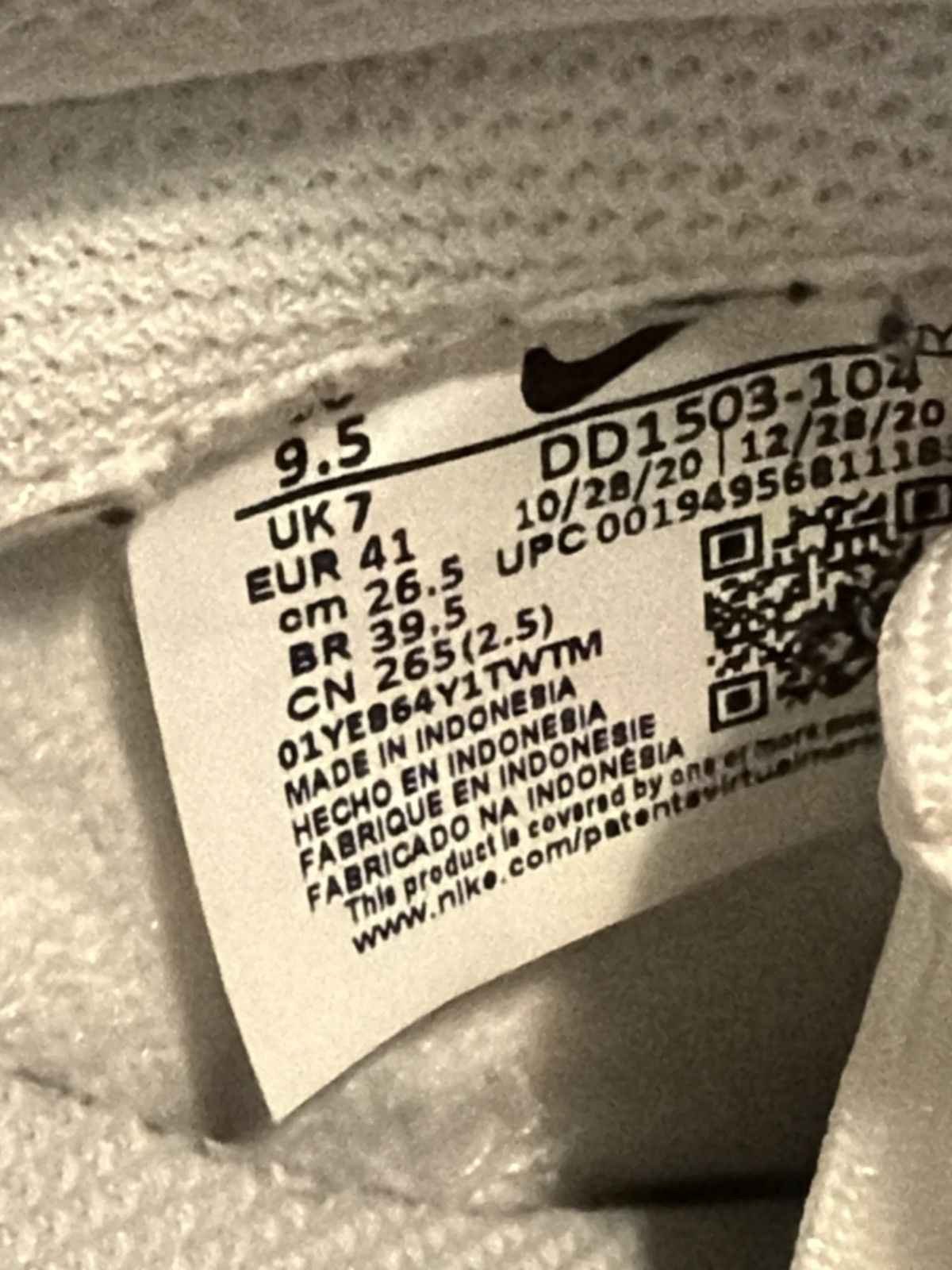 Nike Nike Dunk Barley Green Size US 9.5 / IT 39.5 - 9 Thumbnail