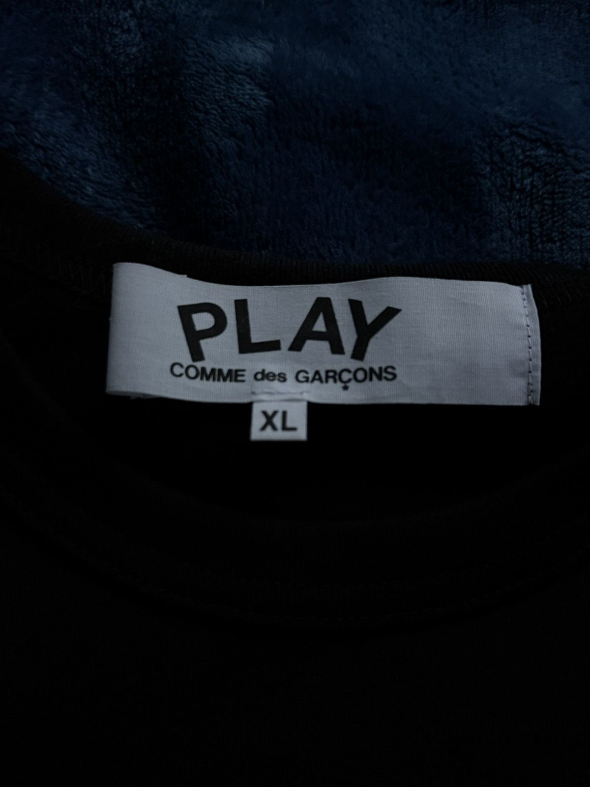 Comme des Garcons PLAY Cdg play tee Size US L / EU 52-54 / 3 - 3 Thumbnail
