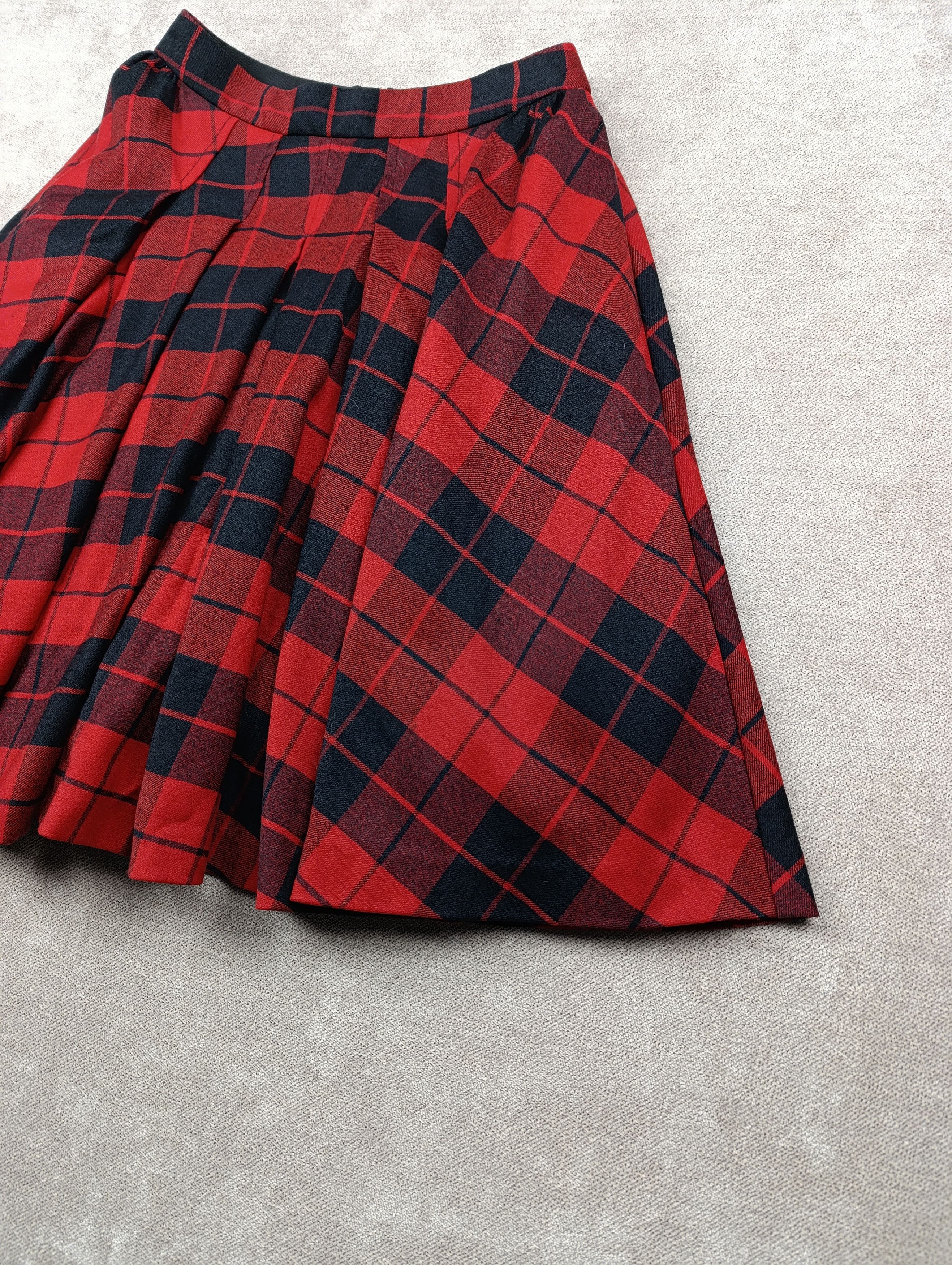 Dolce & Gabbana DOLCE & GABBANA D&G RED PLAID PANNIER WOOL MINI SKIRT WOMENS Size 27" / US 4 / IT 40 - 4 Thumbnail