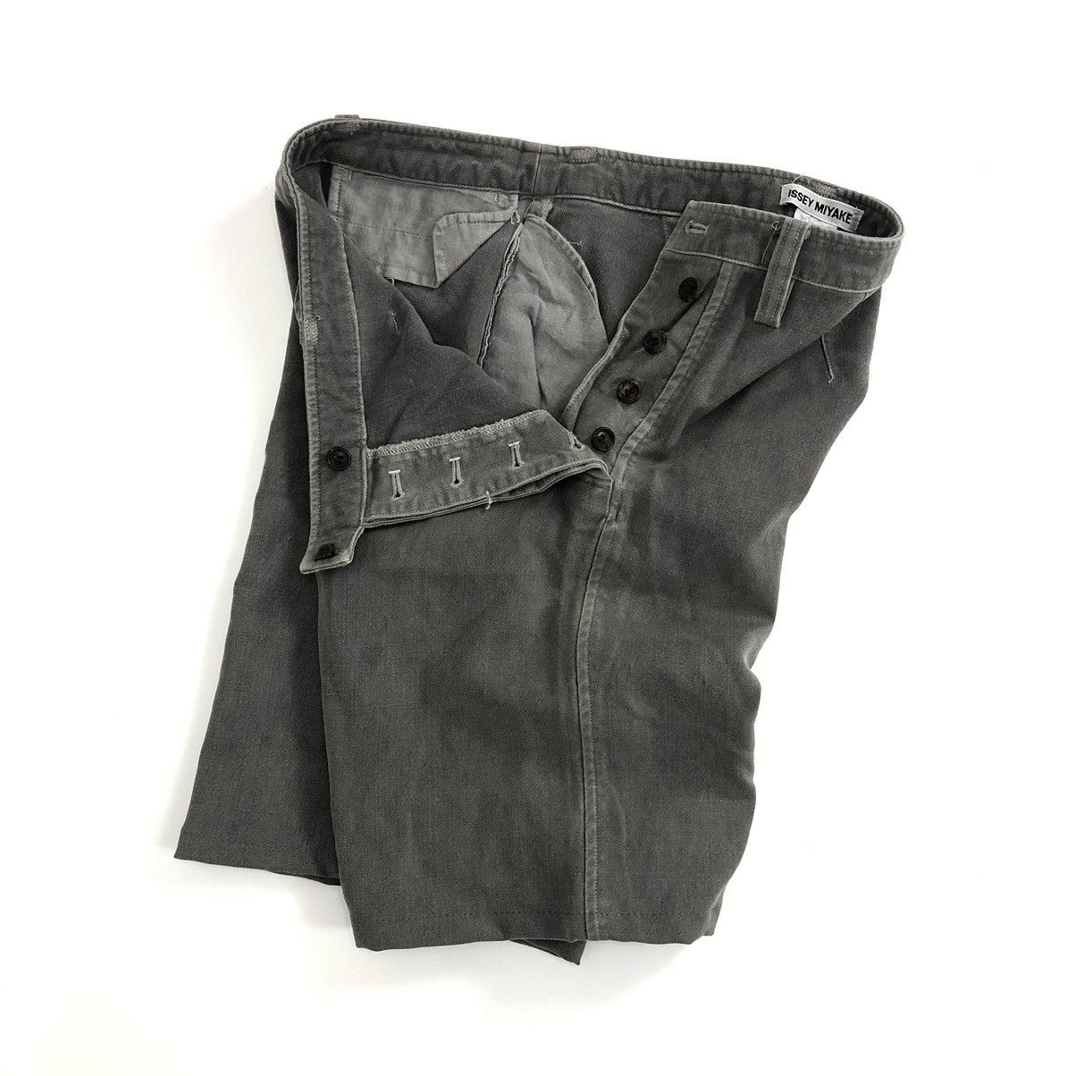 Issey Miyake × Japanese Brand Vintage Issey Miyake Short Pants Size US 28 / EU 44 - 1 Thumbnail