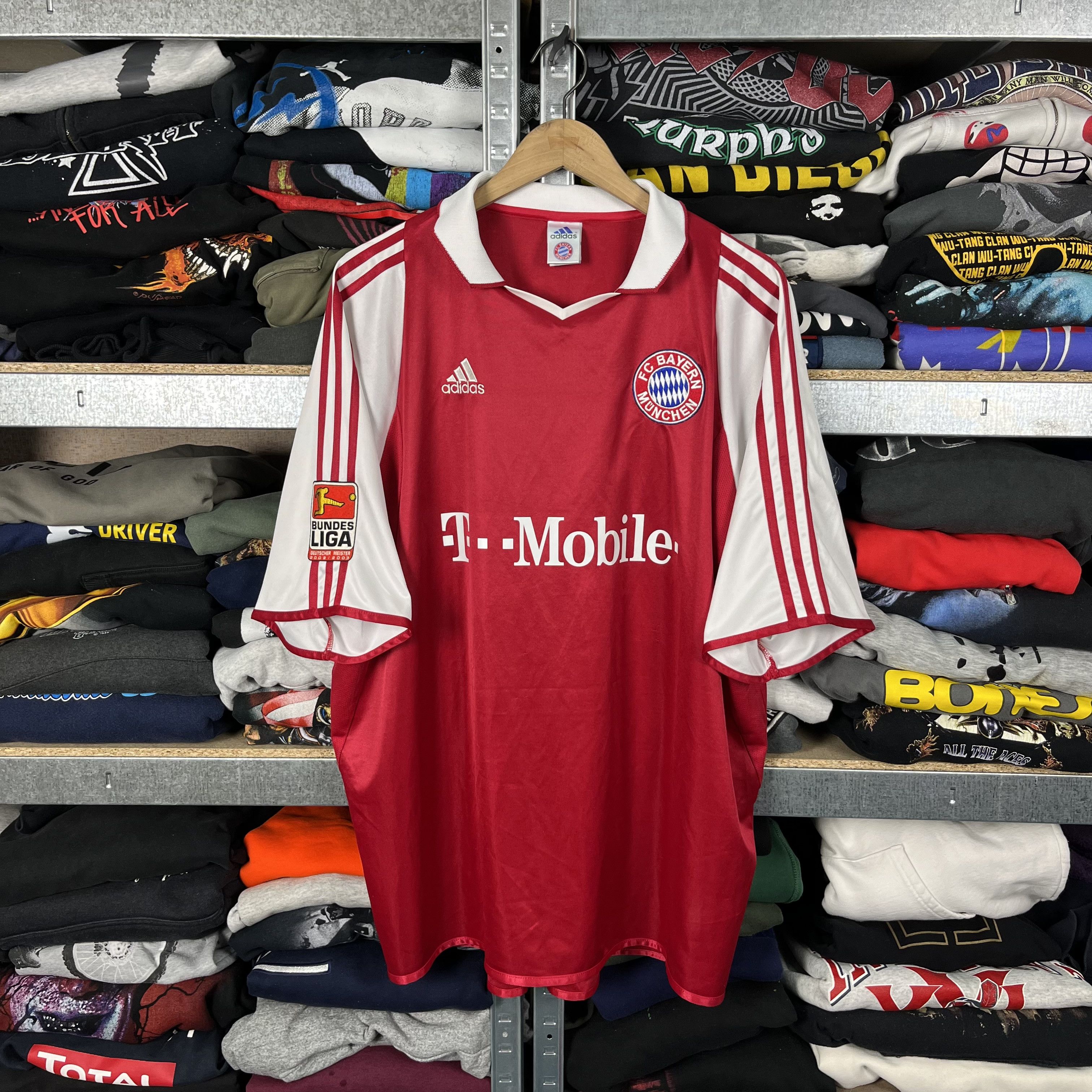 image of Adidas x Soccer Jersey Bayern Munich 2003/04 Roy Makaay Home Football Shirt Jersey in Red (Size 2XL