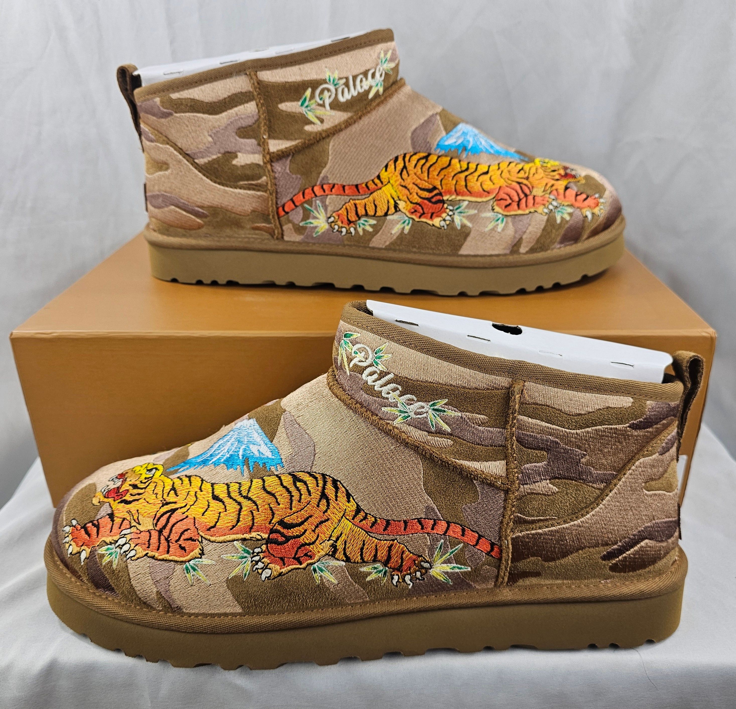 Palace × Ugg Palace x Ugg Classic Ultra Mini Boot Chestnut