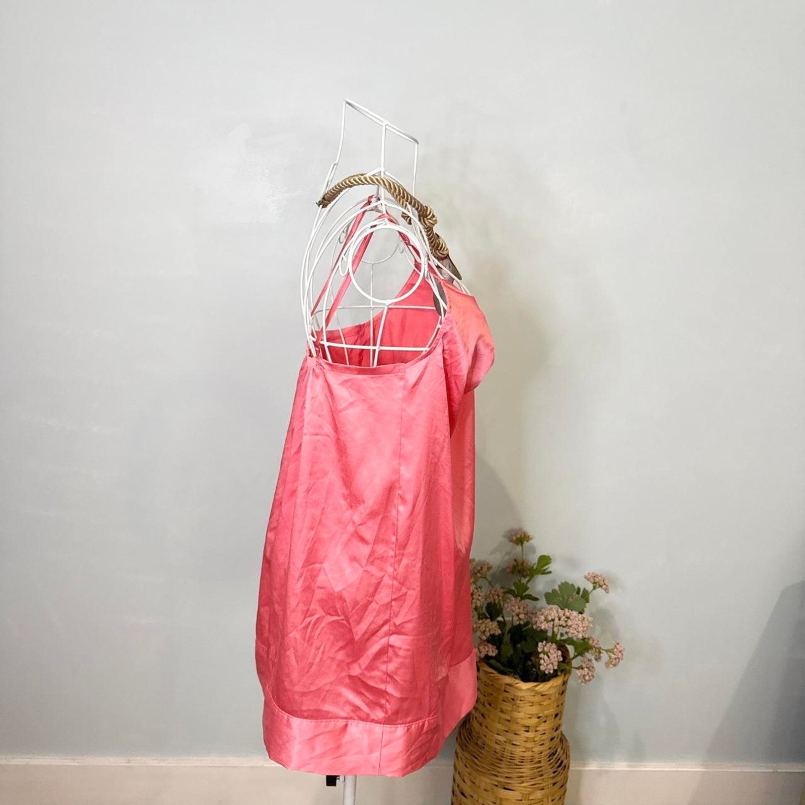 Victoria's Secret Vintage y2k hot pink slip dress Size S / US 4 / IT 40 - 4 Thumbnail