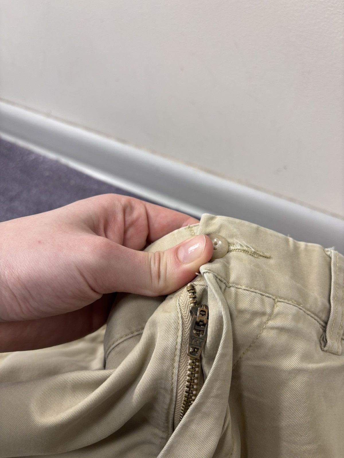 Polo Ralph Lauren Vintage Polo Ralph Lauren Men’s Beige Chino Pants Trousers Size US 34 / EU 50 - 10 Thumbnail
