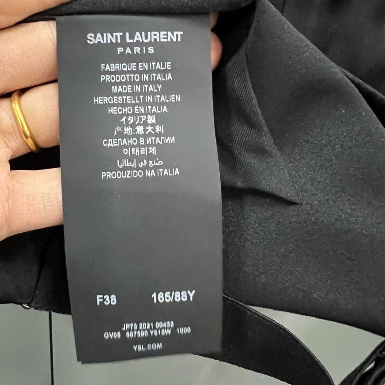 Saint Laurent Paris Saint Laurent Paris Saint Laurent Black Velvet Vest Size 3 Size US S / EU 44-46 / 1 - 4 Thumbnail