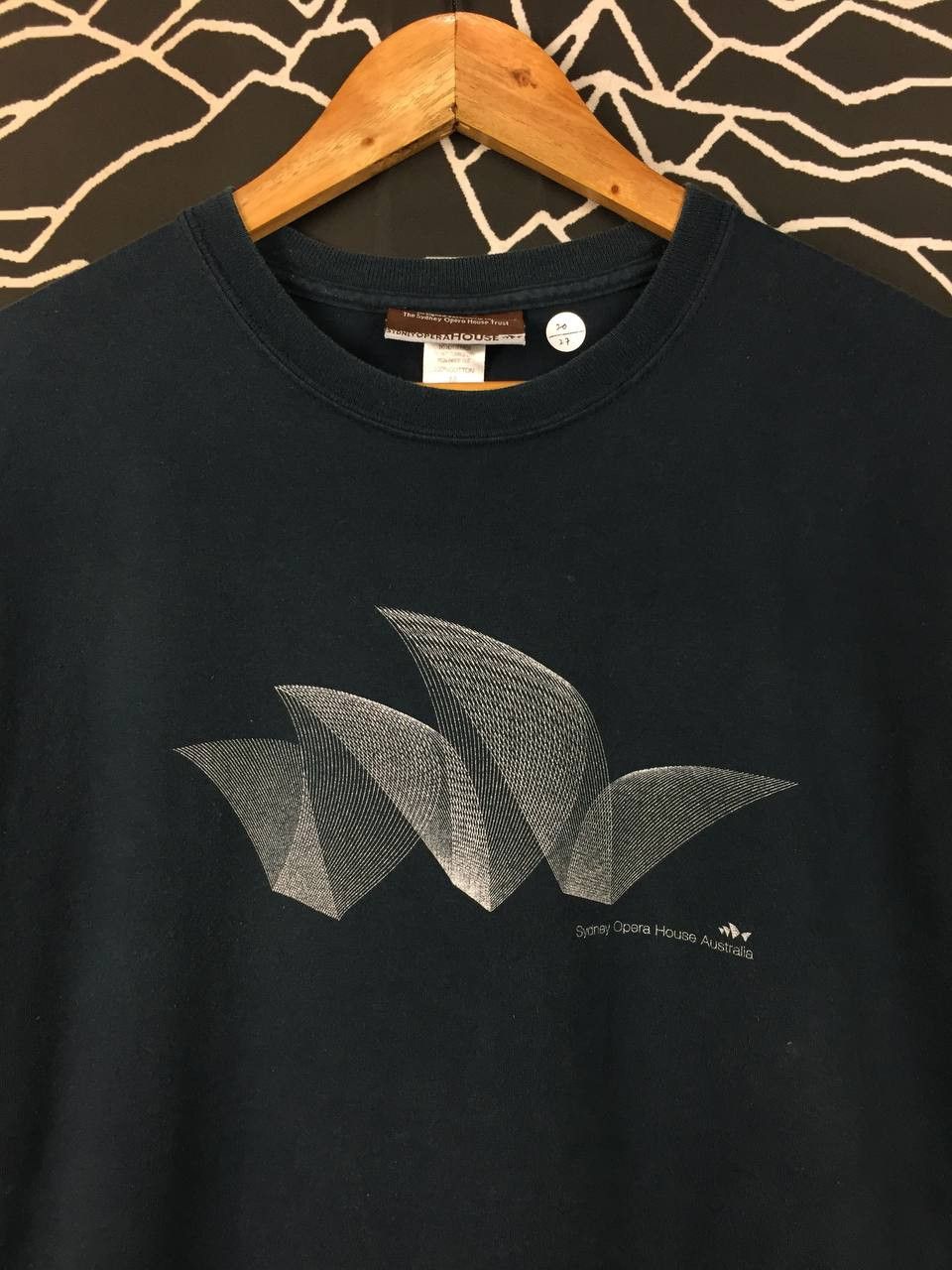 Vintage Sydney Opera House Australia Official Licensed Product Tee Size US M / EU 48-50 / 2 - 3 Thumbnail