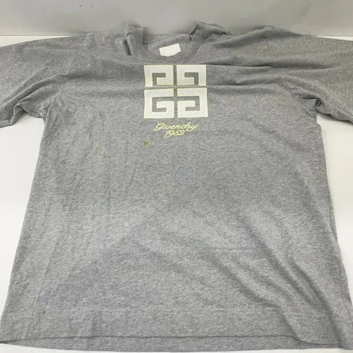 Givenchy Givenchy Logo Print Crew Neck Short Sleeve T-Shirt. Size US S / EU 44-46 / 1 - 5 Thumbnail