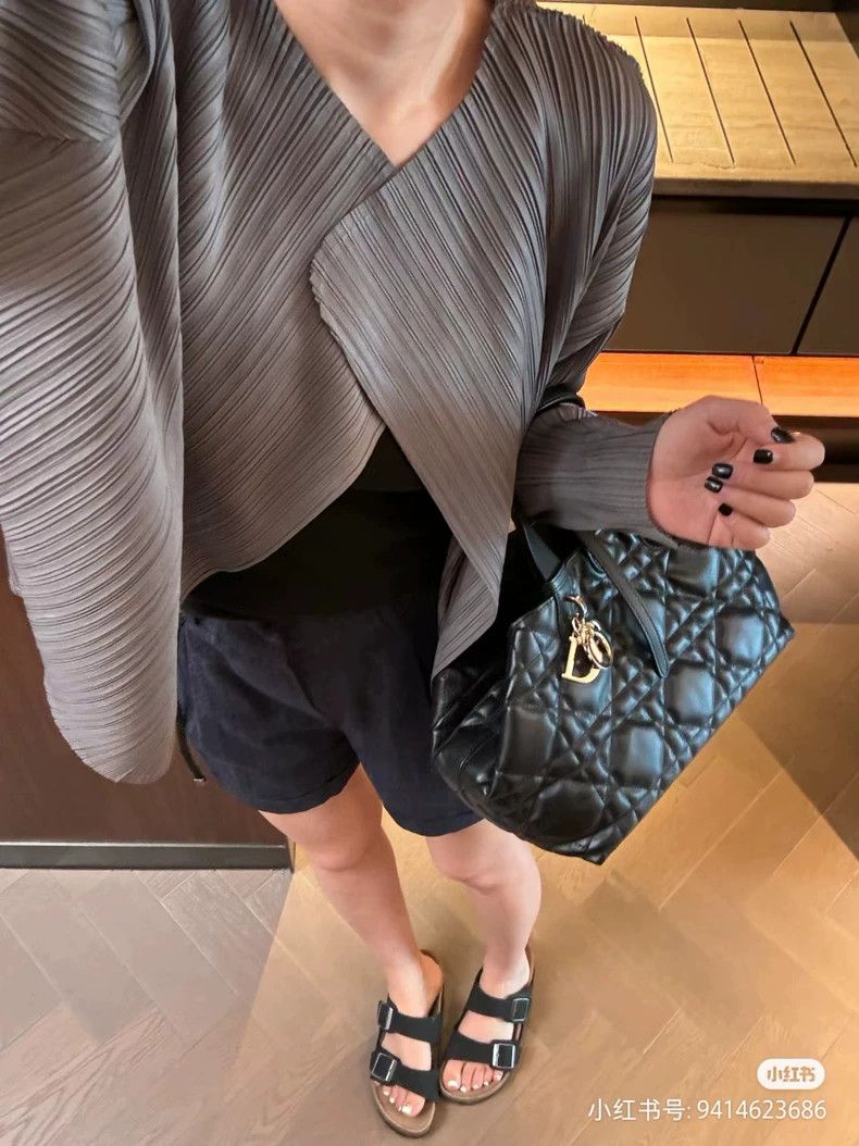 Issey Miyake issey miyake size：3 Dark green cardigan 2506-Nextarrow Size XXS / US 00 / IT 34 - 7 Thumbnail