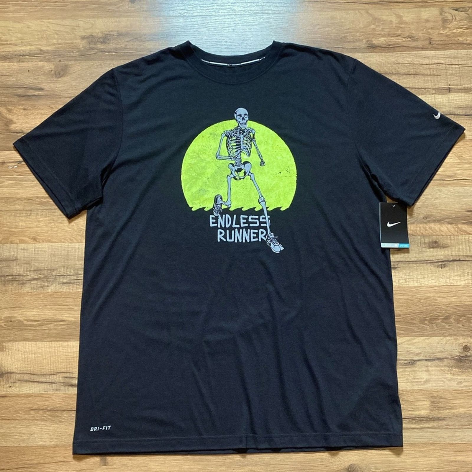 Nike 2013 Nike Endless Runner Dri-Fit Short Sleeve Size US XL / EU 56 / 4 - 1 Thumbnail