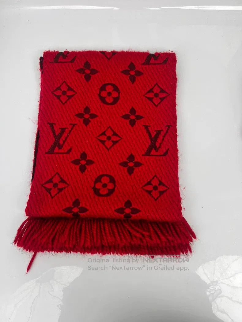 Louis Vuitton Louis Vuitton Red Scarf Size ONE SIZE - 1 Thumbnail