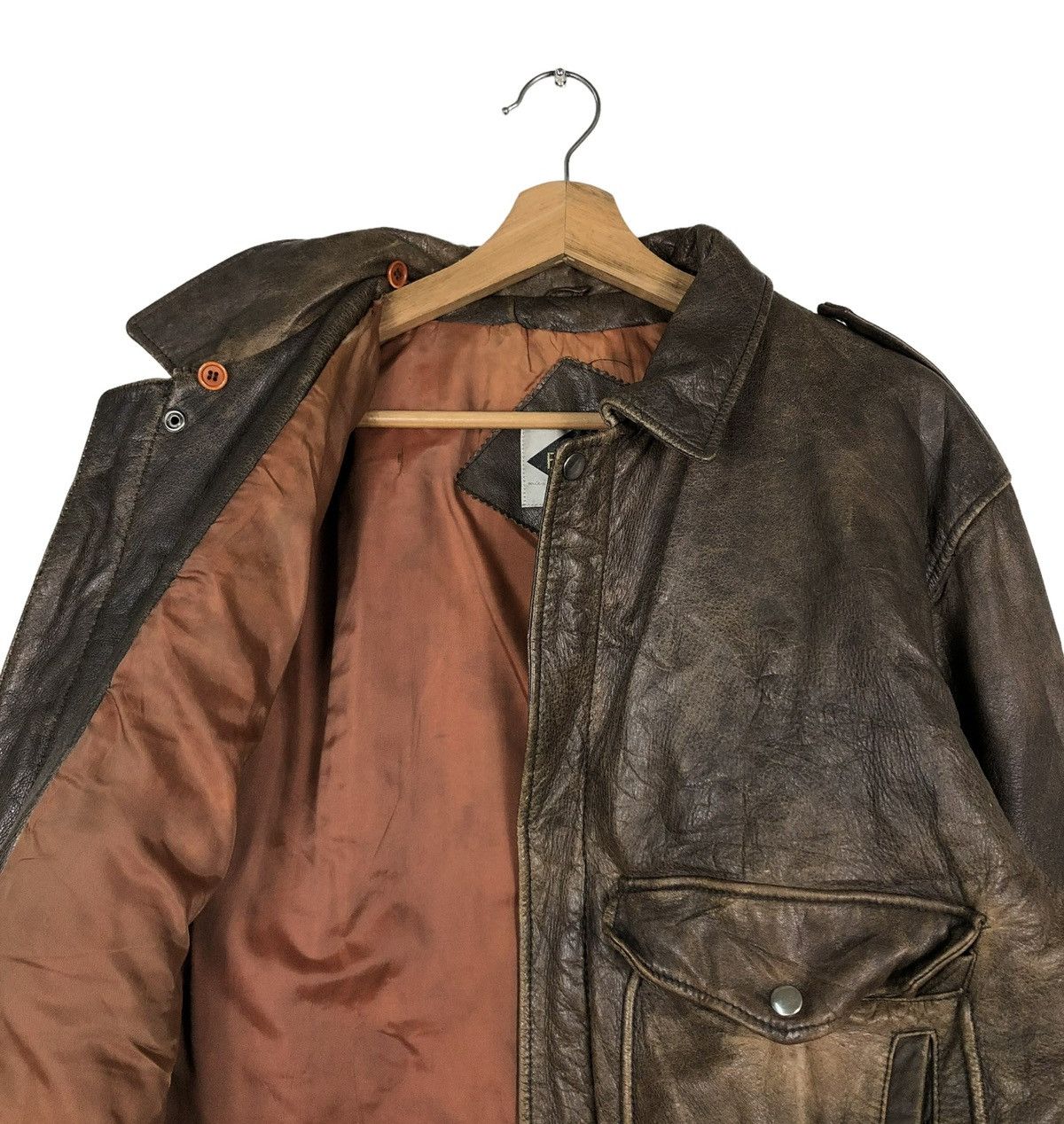 Japanese Brand 🔥VINTAGE FLY BOMBER LEATHER JACKET FOX-TROT JAPAN MADE Size US M / EU 48-50 / 2 - 12 Thumbnail