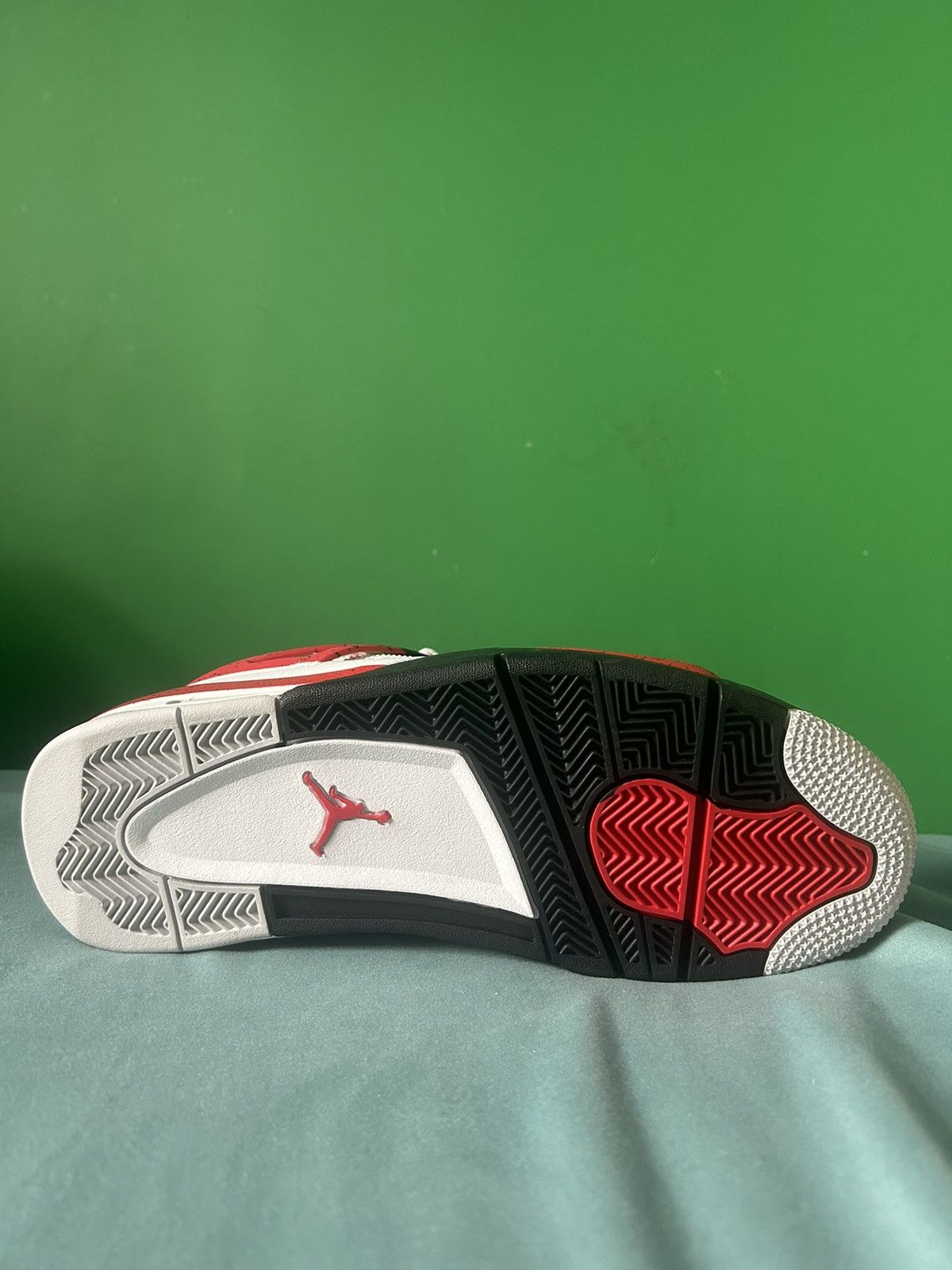 Jordan Brand Nike Air Jordan 4 Red Cement 2023 Size US 10.5 / EU 43-44 - 5 Thumbnail