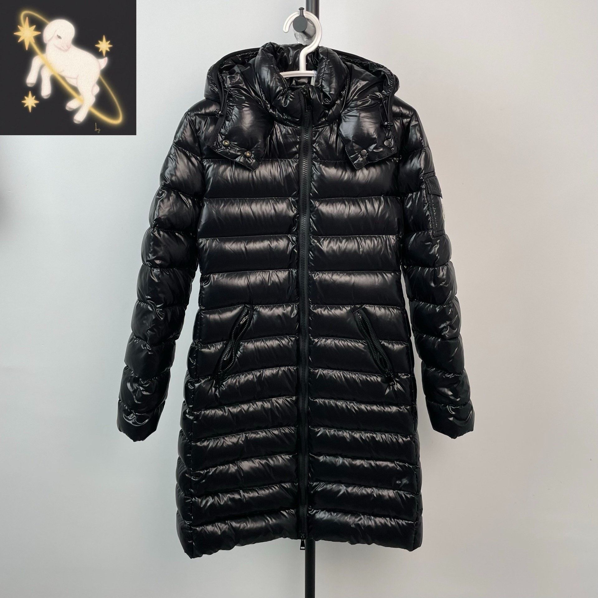 Moncler Moncler Embroidered Long Black Down Jacket M Women Size M / US 6-8 / IT 42-44 - 1 Thumbnail