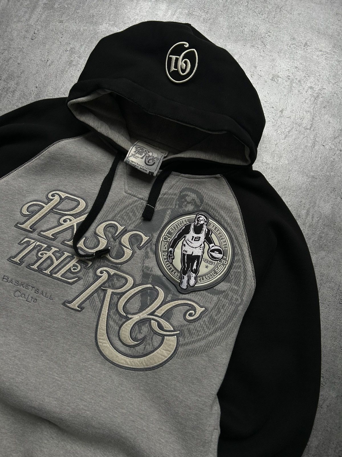 Jordan Brand × Vintage Vintage hoodie crewneck Basketball Sweatshirt Pass The Roc Size US L / EU 52-54 / 3 - 5 Thumbnail