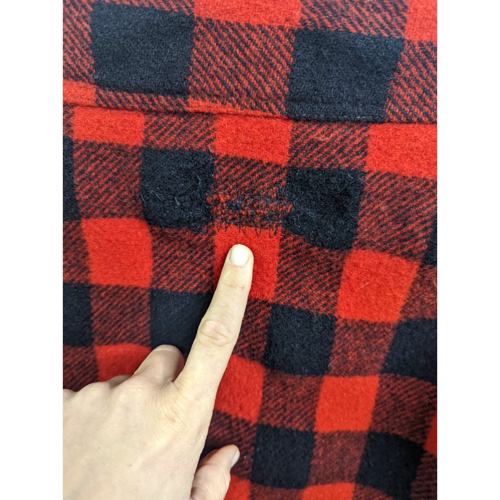 Vintage VINTAGE Frostproof Wool Button Flannel Shirt Coat Jacket L Buffalo PlaidMens Shirt Size US L / EU 52-54 / 3 - 5 Thumbnail