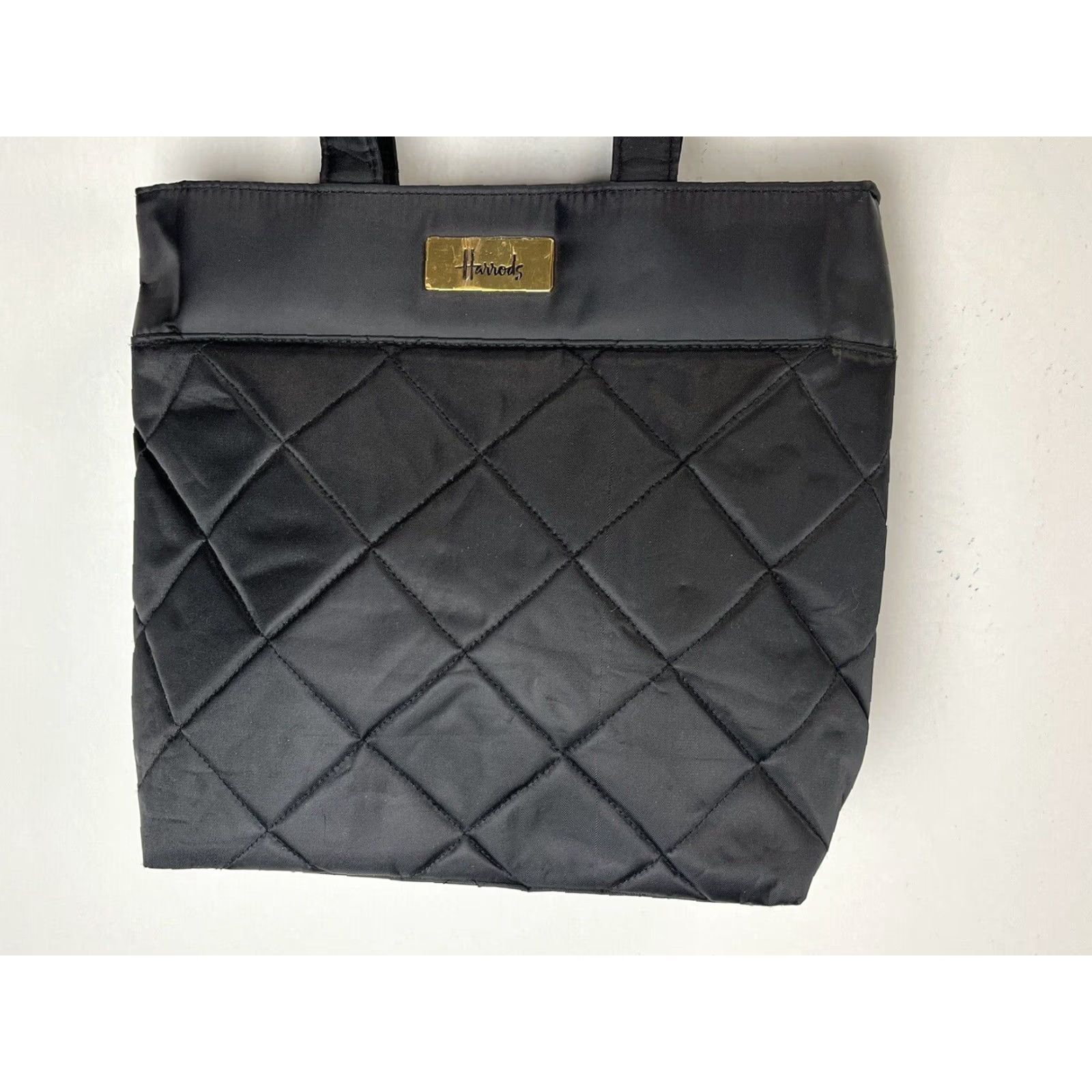 Harrods Harrod’s Black Quilted Fabric Handbag Purse NWOT Satchel/Top Handle Bag 10.5”x12” Women Small/Medium Black Quilted Bag Purse NWOT Size ONE SIZE - 2 Thumbnail