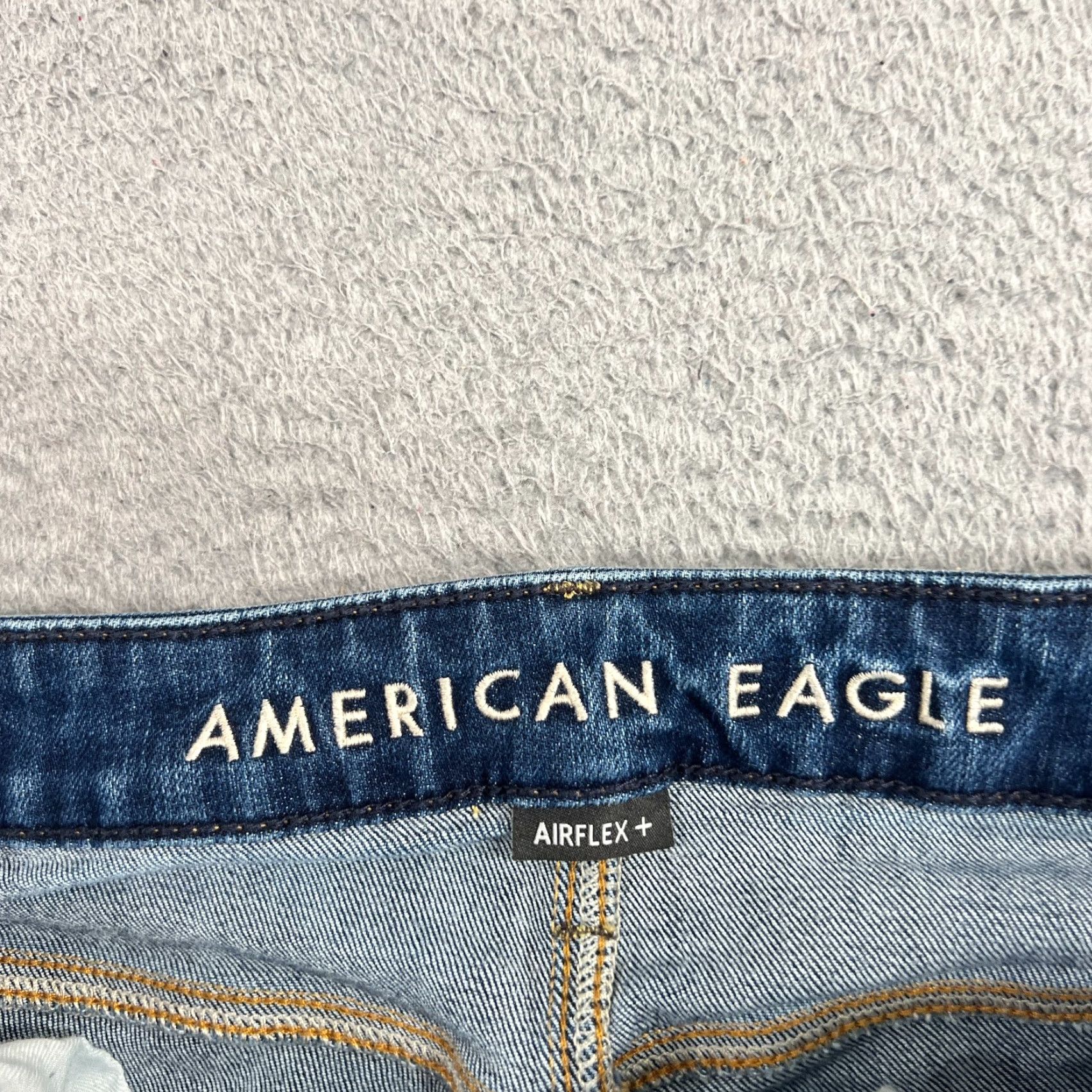 American Eagle Outfitters American Eagle Jeans Mens 32 Slim Fit Blue Denim Stretch 5-Pocket Regular Inseam 32? Size US 32 / EU 48 - 6 Thumbnail