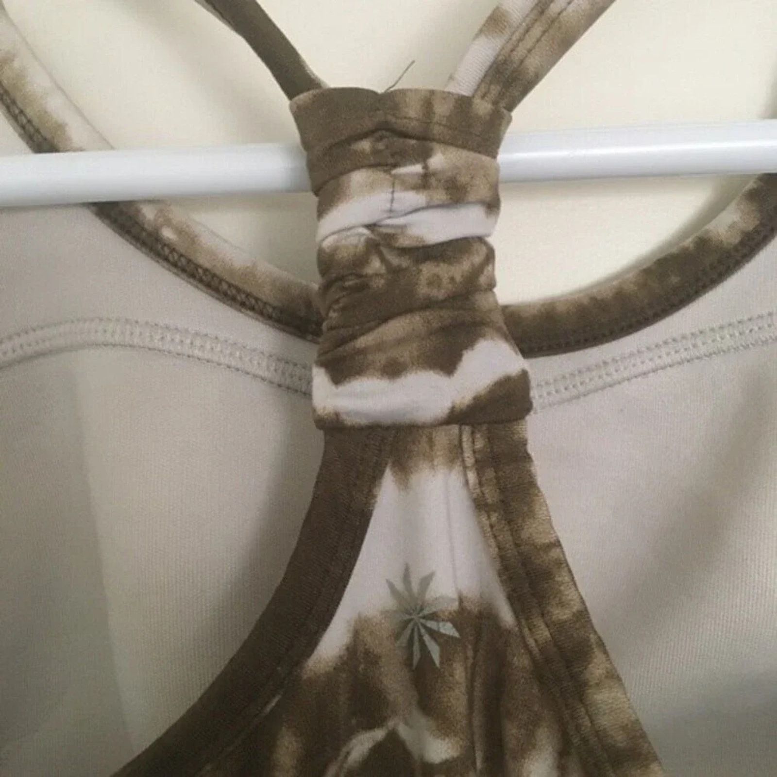 Athleta Athleta tie dyed racer back tank top, XS Size XS / US 0-2 / IT 36-38 - 7 Thumbnail
