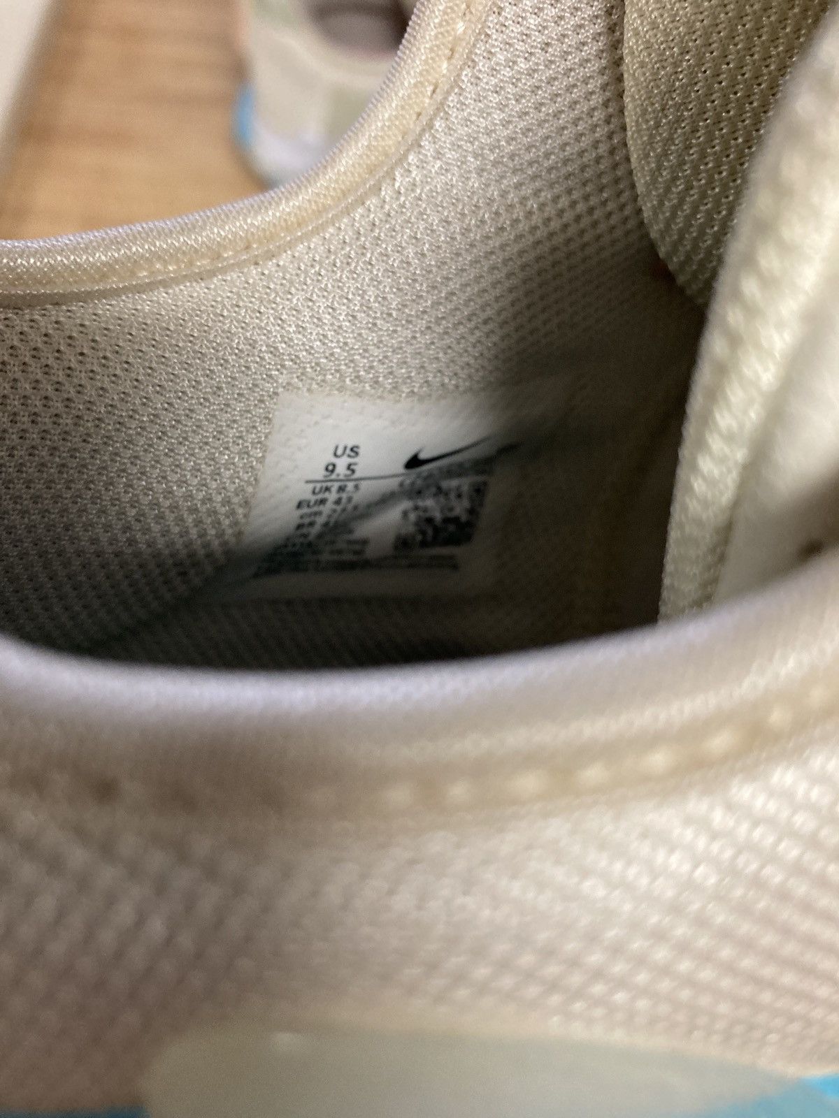 Nike LeBron witness 6 Easter Size US 9.5 / EU 42-43 - 4 Thumbnail