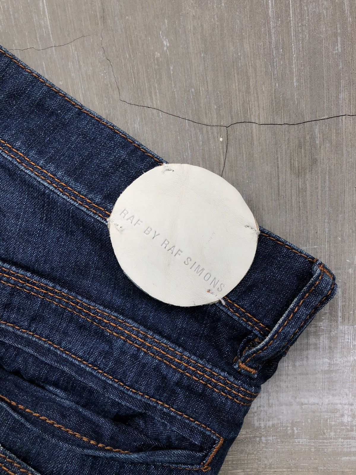 Designer Raf By Raf Simons Distressed Denim Size US 32 / EU 48 - 11 Thumbnail