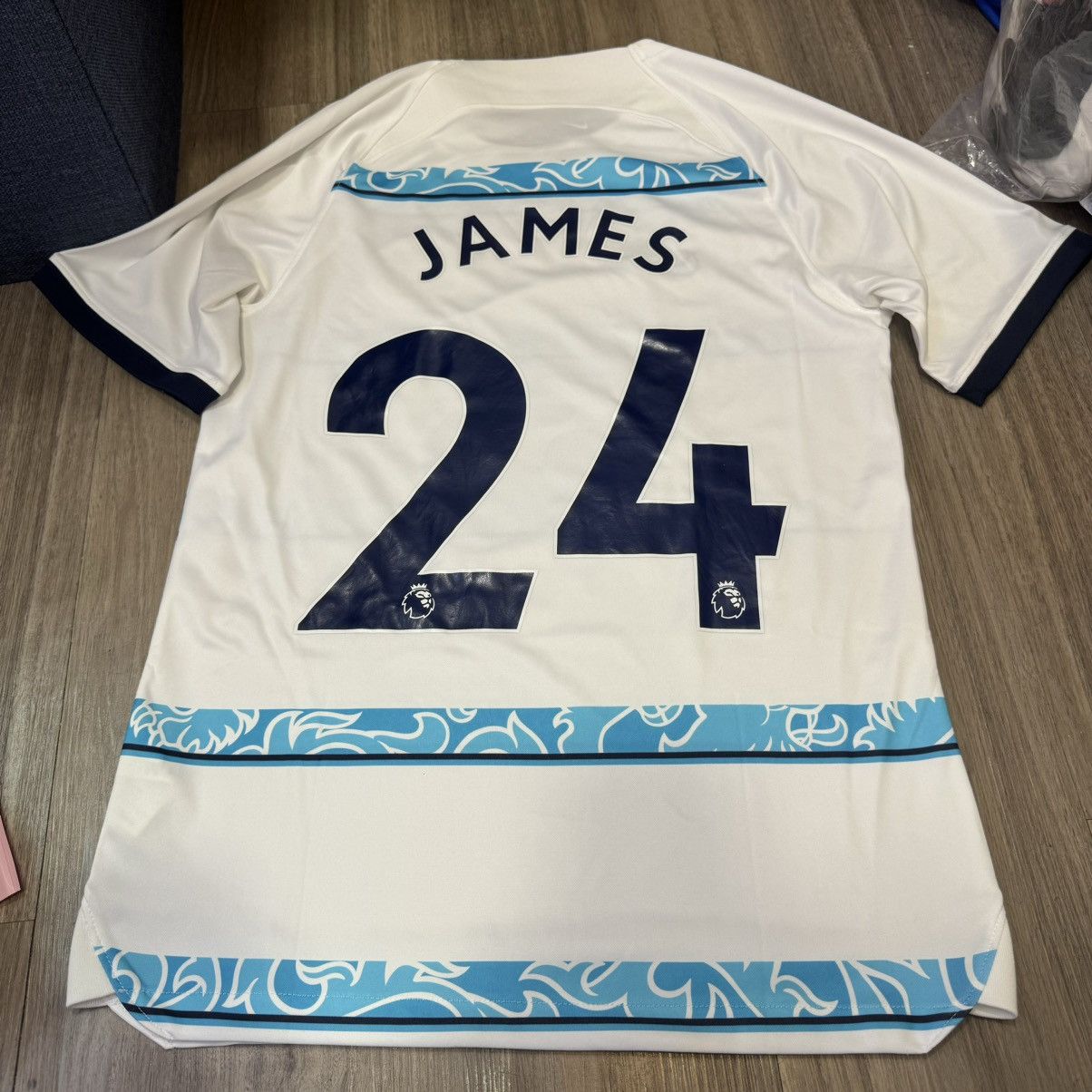 Chelsea Soccer × Nike Chelsea 22/23 away shirt #24 James Size US S / EU 44-46 / 1 - 2 Thumbnail