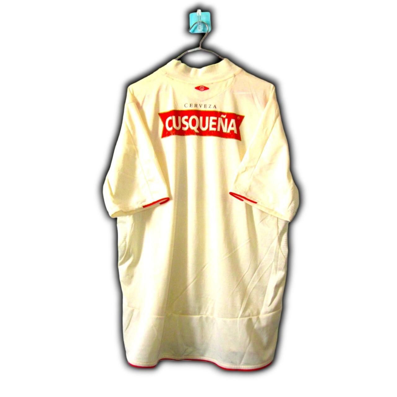 Umbro Club (U) Universitario De Deportes 2004 2006 Home Shirt Size US L / EU 52-54 / 3 - 3 Thumbnail
