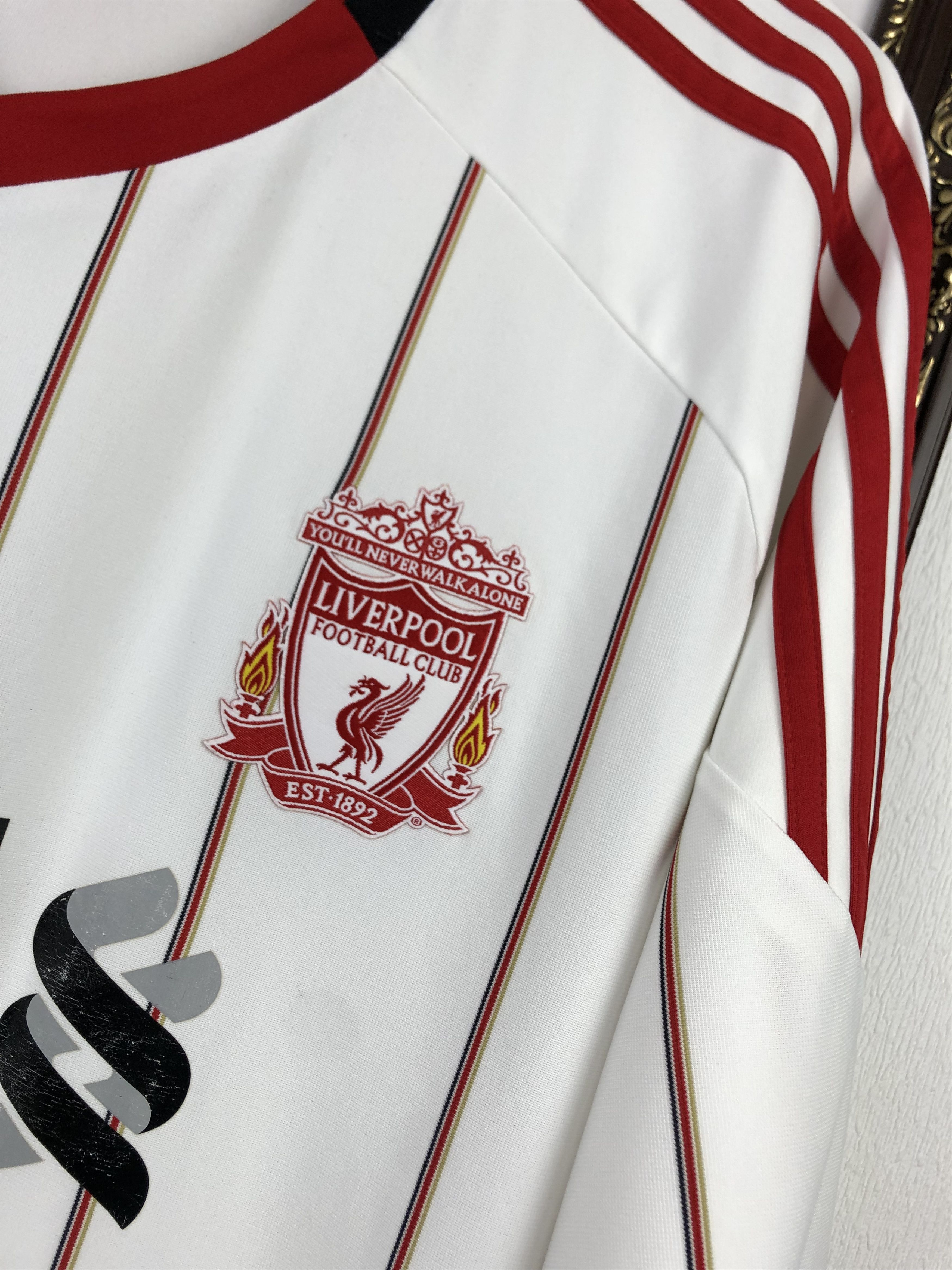 Adidas Liverpool Away football shirt 2010 Soccer Adidas Jersey Size US XXL / EU 58 / 5 - 6 Thumbnail