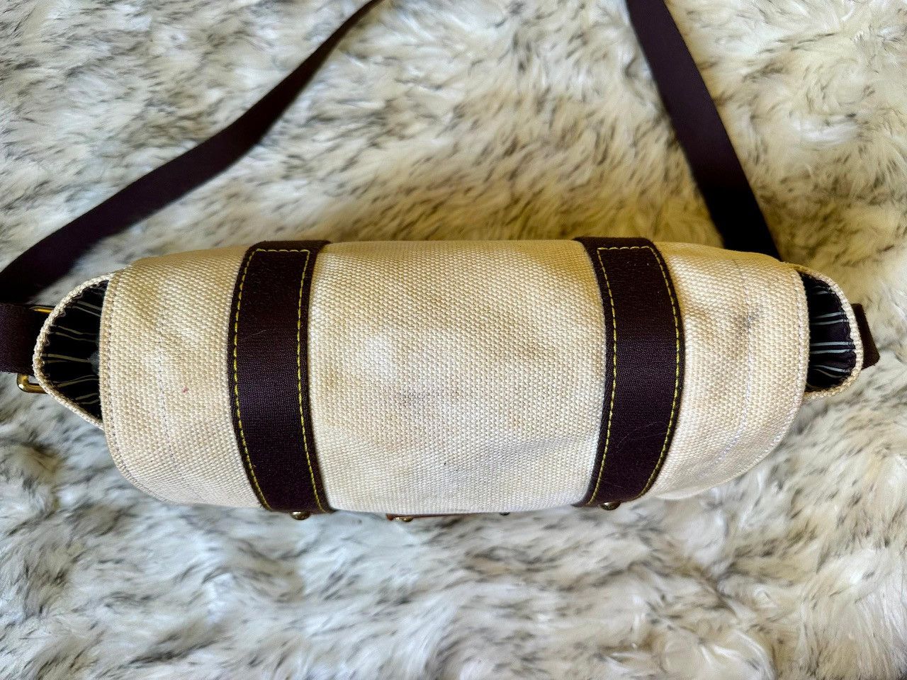Louis Vuitton Authentic Louis Vuitton Antigua Besace PM Flap Crossbody Size ONE SIZE - 6 Thumbnail