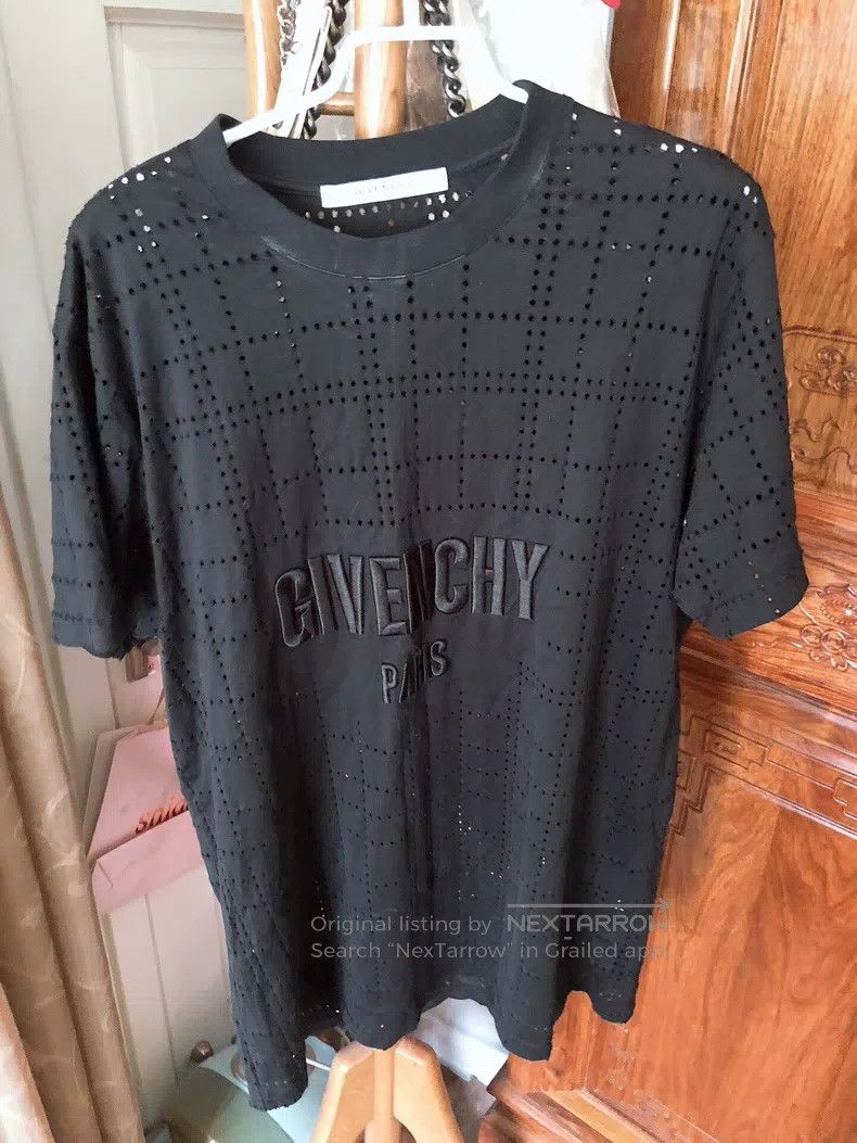 Givenchy Classic Logo Short Sleeve T-shirt